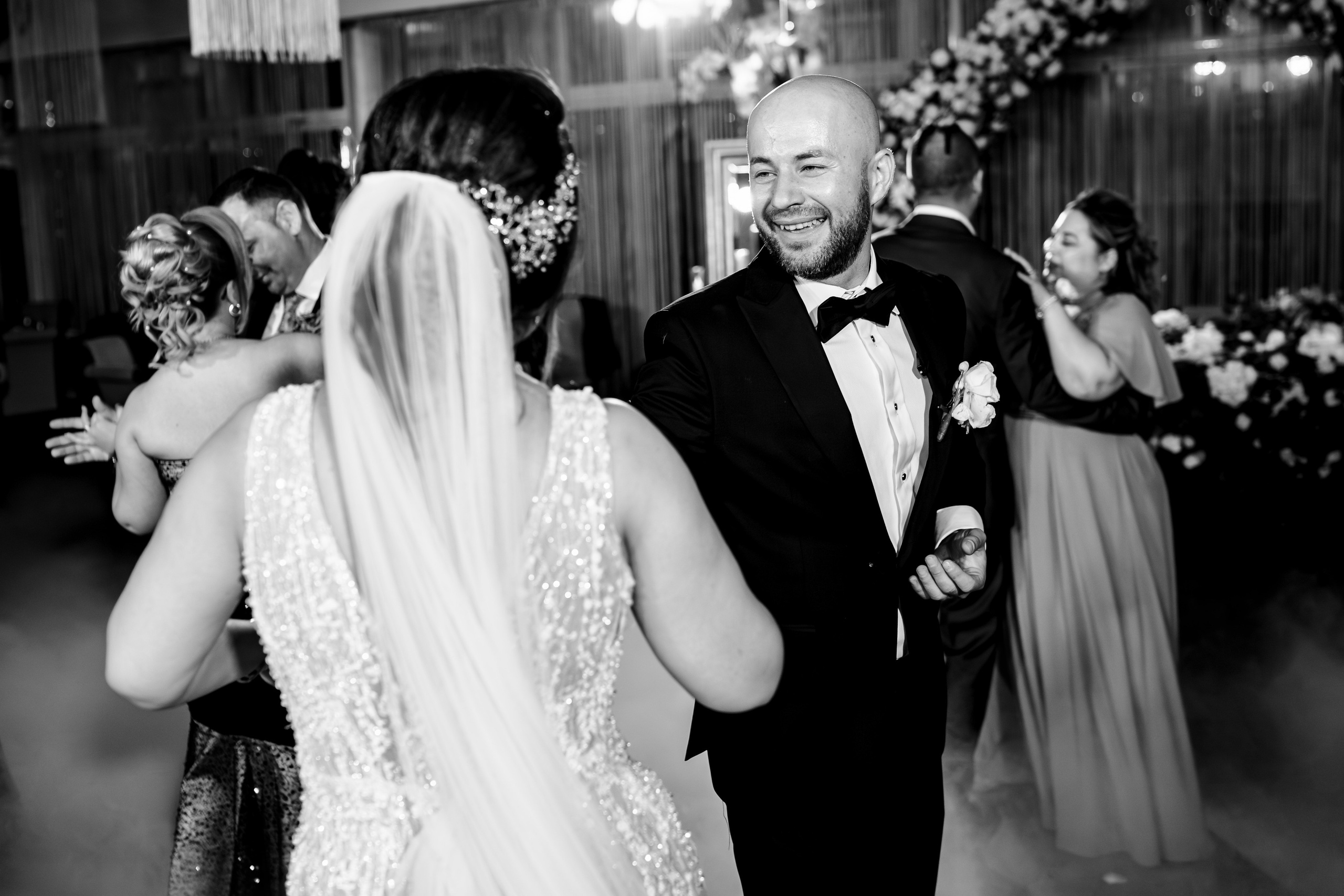 Crina & Cătălin. Acasă