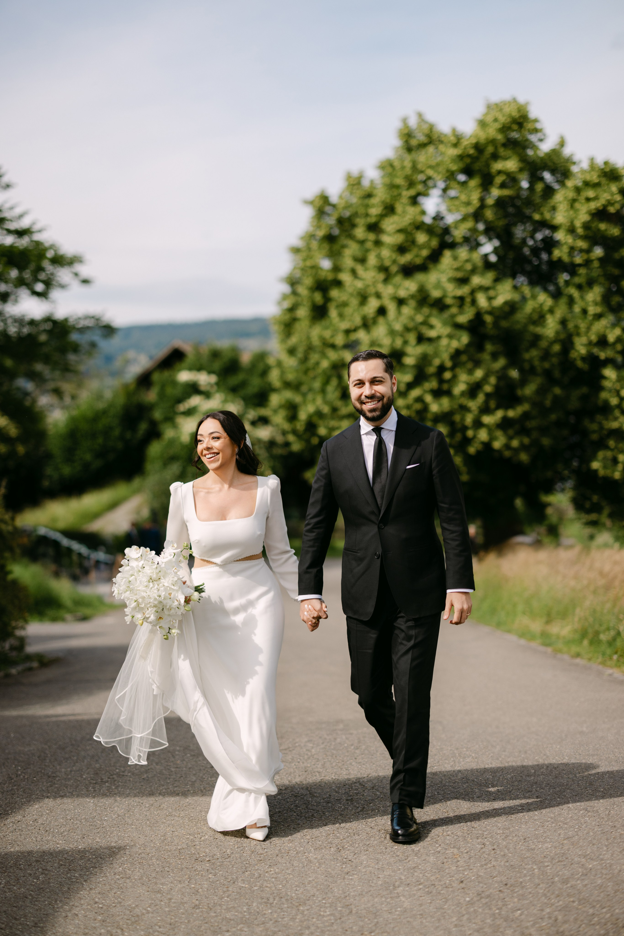 Unforgettable Wedding at Lake Zurich: Landgasthof Halbinsel Au. Wedding and Family Photographer Switzerland and Italy. Valeria Diaz