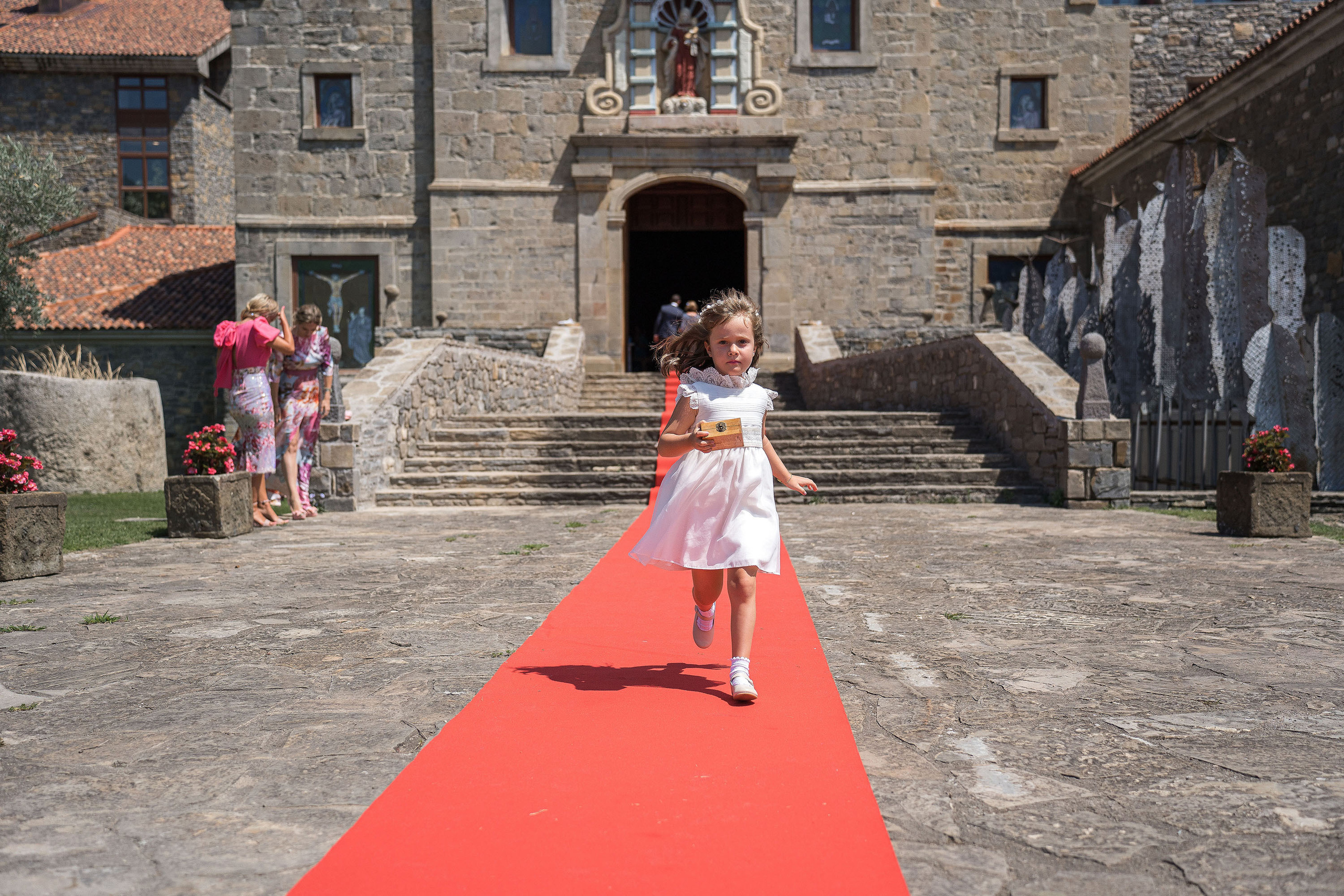 Raquel & Eduardo - Boda Barceló Monasterio de Boltaña. PIXLOVE - Fotógrafos de bodas Huesca Pirineos Zaragoza