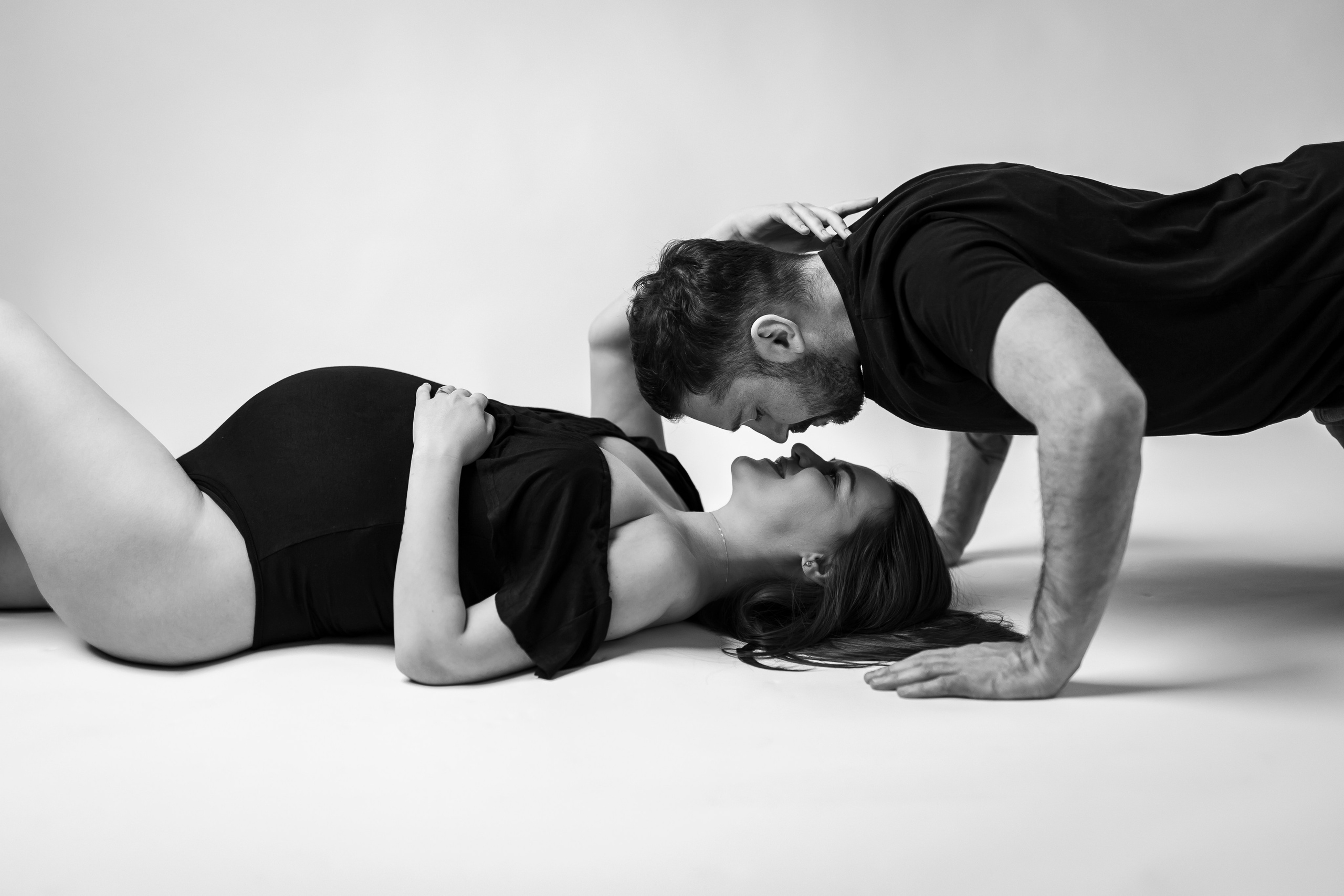 MATERNITATE. Robert Blaj - Fotograf Nuntă Iași