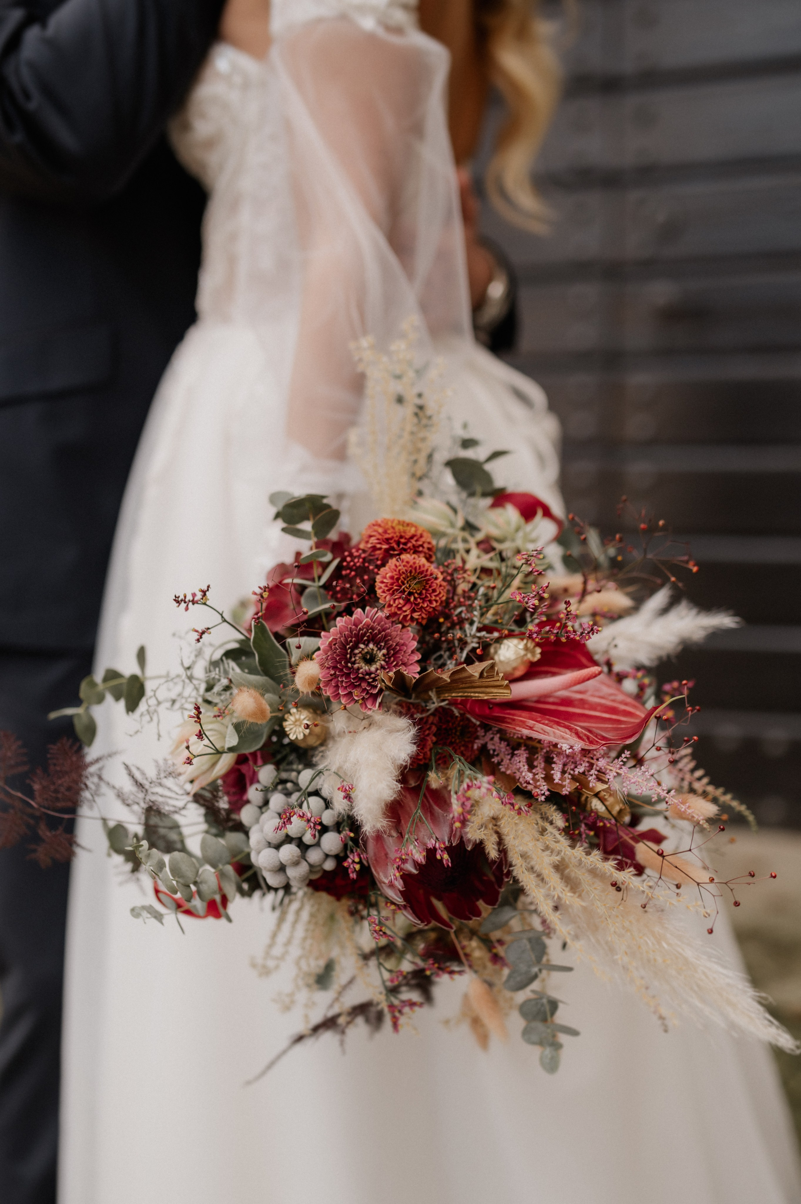 WINTER WEDDING IN NEUENDETTELSAU. Фотограф в Нюрнберге Ирина Менерт из Ансбаха