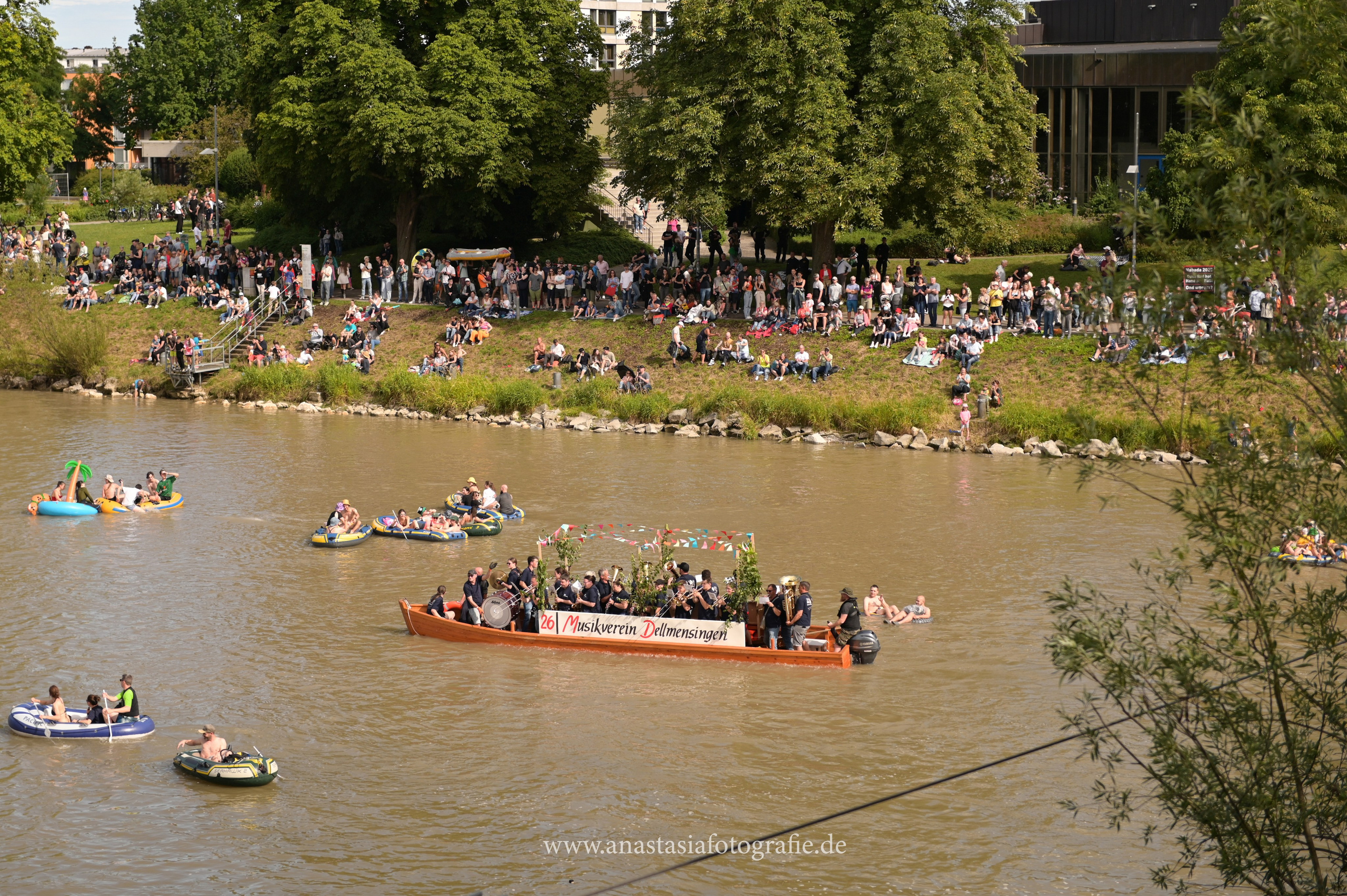 Nabada Ulm 2025. Newbornfotograf Kinderfotograf Ulm Familienfotograf Anastasia Neu-Ulm