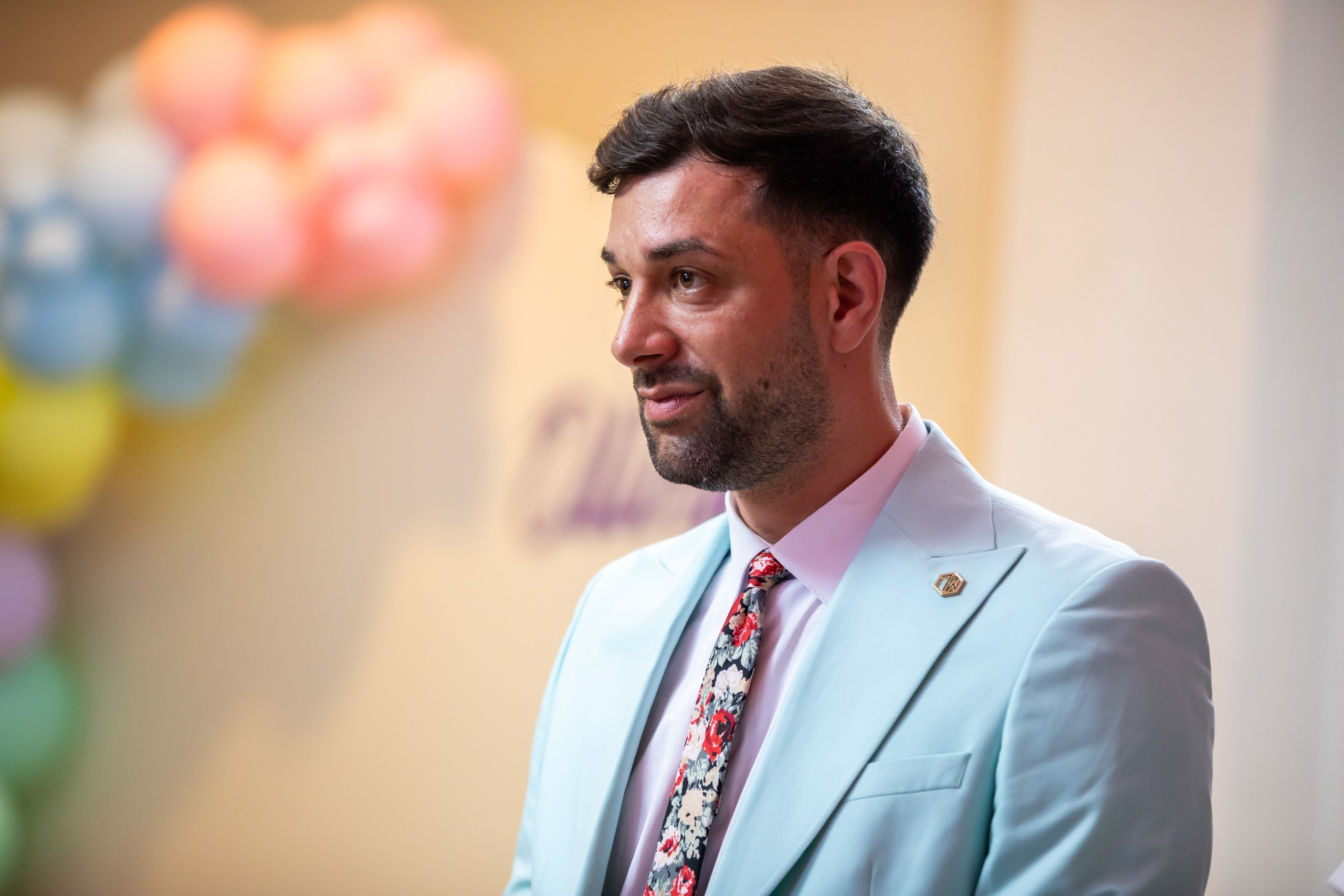 fotograf botez , fotografie botez Botoșani, fotograf Alin Chirilă, amintiri botez, fotografii botez, botez Miruna Parascheva, fotograf copii, fotografie botez în Botoșani-alt="botez , fotografie botez Alin Chirilă, amintiri botez, fotografii emoționante botez Botoșani"-- fotografii-botez-bebelus- amintiri-botez-micuț- moment-sfânt-crestinare- fotografie-emotionanta-botez- detalii-botez-bebelusi- parinti-fericiti-la-botez- fotograf-botez-profesionist- botez-in-biserica-ortodoxa- micuț-botezat-cu-emoție- zâmbete-și-lacrimi-la-botez- bebeluș-la-cristelniță- decor-botez-colorat- botez-cu-dragoste-și-credință- emotie-pura-la-botez- fotograf-botez-botosani- botez-iasi-suceava-fotograf- amintiri-nepretuite-botez-- Preotul ținându-l pe micuțul Mathias Gabriel la botez, în biserica Înălțarea Domnului, Copălău - Detalii de la botezul lui Mathias – lumânare, trusou și icoană - Familia lui Mathias Gabriel alături de micuț, în ziua botezului - Portret emoționant cu mama și bebelușul în brațe, în biserică,fotograf profesionist evenimente Botoșani, Iași, Suceava, Fălticeni, Bacău, Pașcani, Roman - AlinoFotoStudio by Alin Chirilă - servicii foto nuntă, botez, cununie, ședințe foto creative, albume personalizate, fotografii emoționante și calitative pentru cele mai importante momente din viață,fotograf nuntă Botoșani Alin Chirilă, ședință foto botez Iași - AlinoFotoStudio, servicii fotograf profesionist evenimente Suceava, fotograf cununie civilă Fălticeni - Alin Chirilă, album foto nuntă personalizat Bacău.“Bebeluș botezat în biserică, ținut în brațe de nași” • “Detaliu cu lumânarea de botez decorată cu flori albe” • “Părinți emoționați alături de copilul lor la ceremonia de botez” • “Masa festivă de botez cu decor tematic și tort personalizat” • “Momentul în care preotul toarnă apă sfințită pe fruntea bebelușului” “Bebeluș în rochie albă de botez, zâmbind în brațele mamei” • “Detaliu cu cruciulița de botez așezată pe o pernă de satin” • “Părinți și nași aprinzând lumânările în timpul ceremoniei de botez” • “Tort de botez decorat cu figurine tematice și numele copilului” • “Copil botezat dormind liniștit în pătuțul decorat festiv” • “Momentul în care preotul binecuvântează copilul în fața altarului” • “Invitați adunându-se în jurul mesei festive la petrecerea de botez” • “Bebeluș ținând în mână o jucărie personalizată primită la botez” • “Familie fericită pozând împreună după ceremonia de botez” • “Decor tematic cu baloane și flori la locația petrecerii de botez” fotograf Botoșani fotograf evenimente fotograf botez Alin Chirila fotograf alinofotostudio.fotograf botez Amelis Maria, fotografie botez Botoșani, fotograf Alin Chirilă, amintiri botez, fotografii botez, botez Amelis Maria, fotograf copii, fotografie botez în Botoșani,