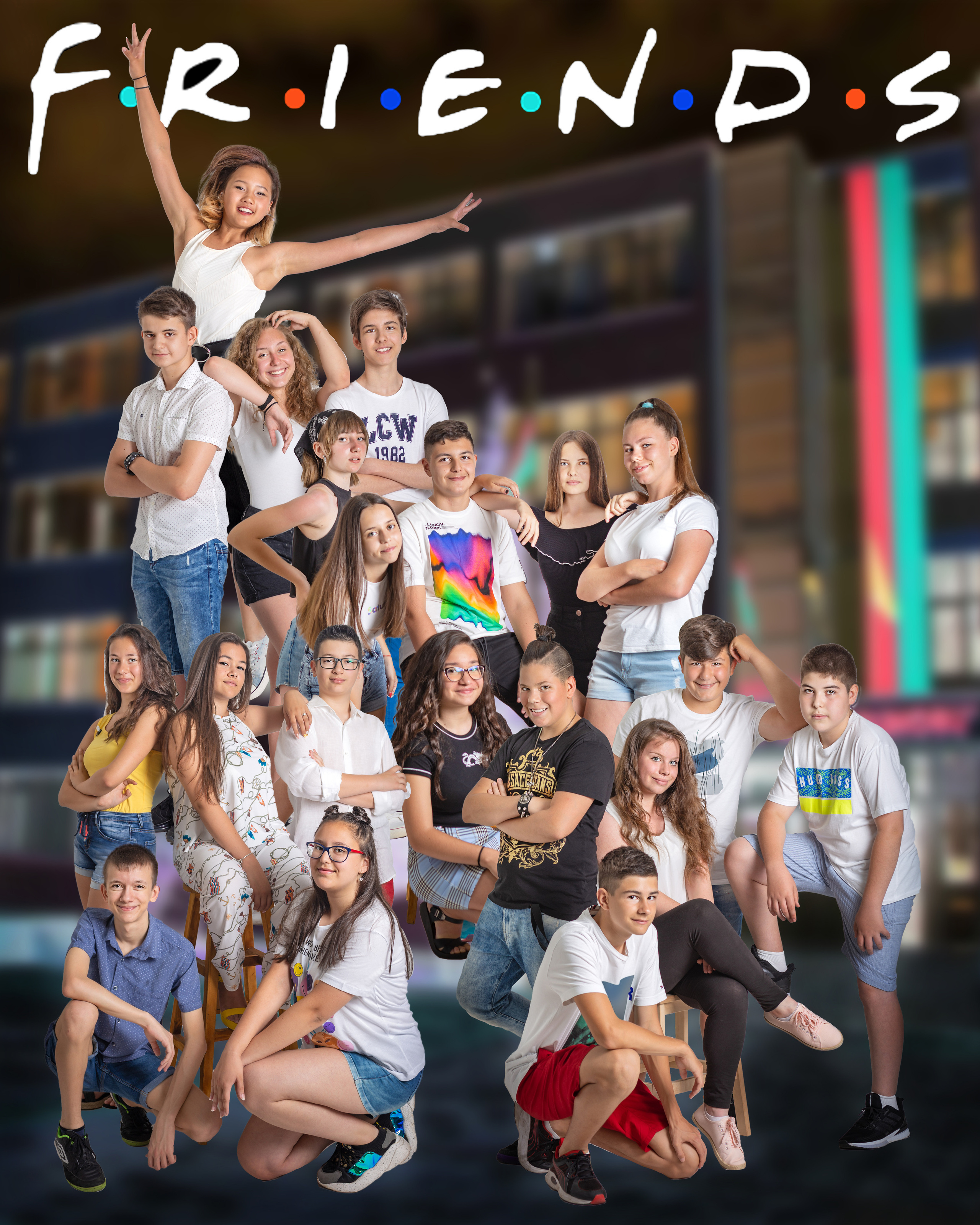 Абитуриентски снимки, ученически снимки. Фотограф Бургас. Фотосесии в студио и на открито, портрети, заснемане