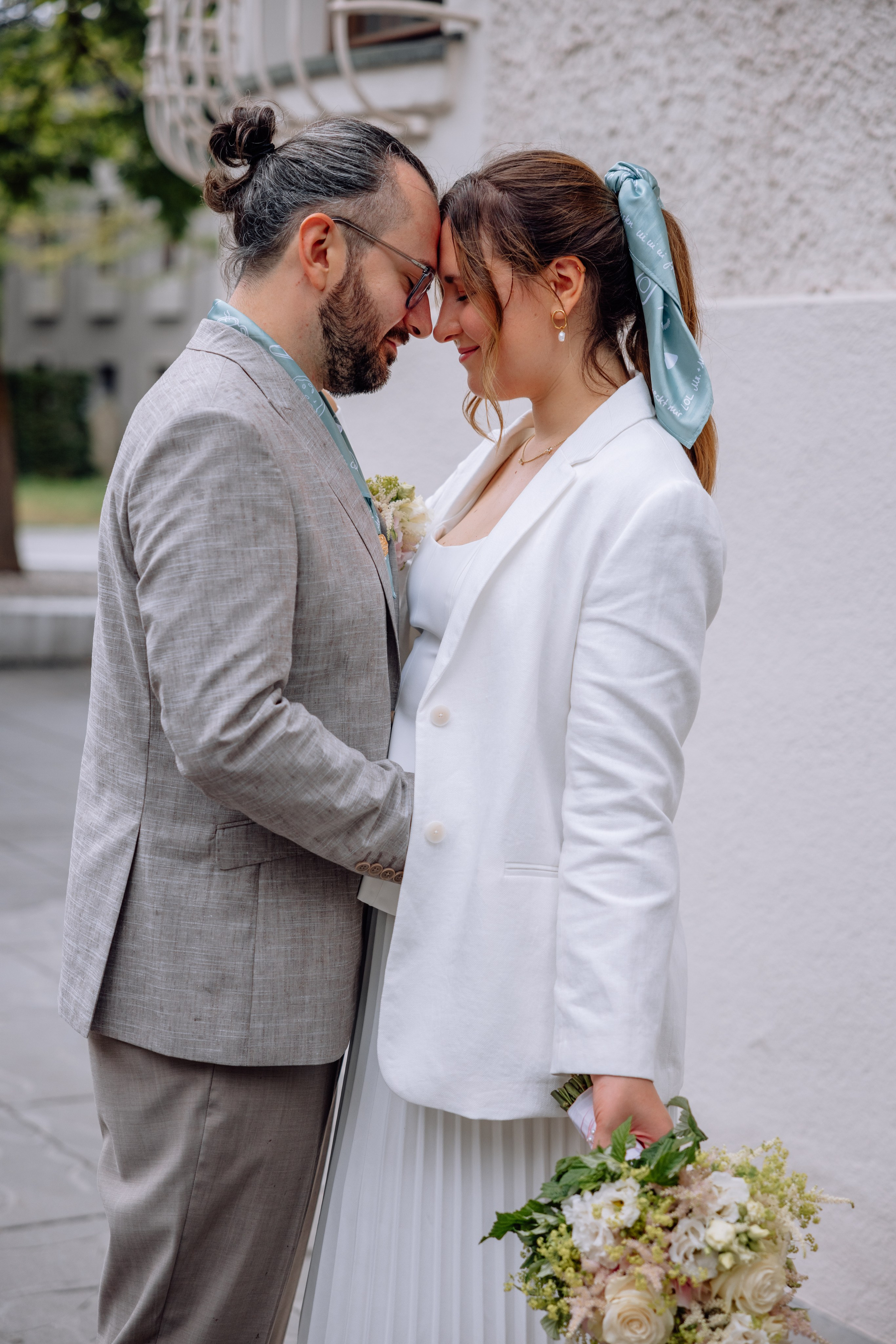 Corinna und Daniel: romantische Hochzeit in der Mandlstrasse/Sommer 2025. Hochzeitsfotograf München Taufe Familienfotograf Tanja Mauke