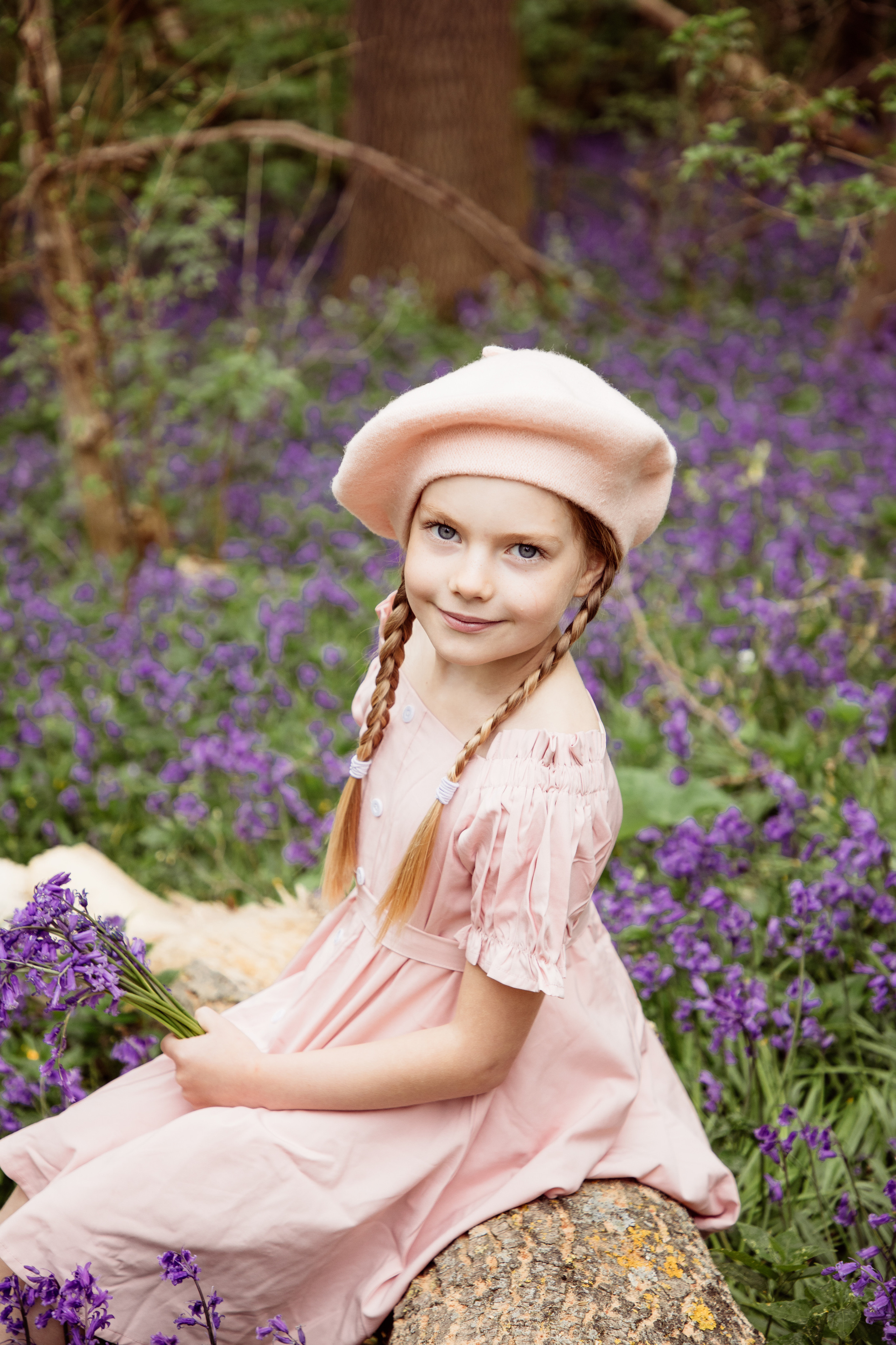 Ferry Meadows Bluebells. PORTRAIT|FAMILY|CHILDREN|BRAND PHOTOGRAPHER UK, CAMBRIDGESHIRE