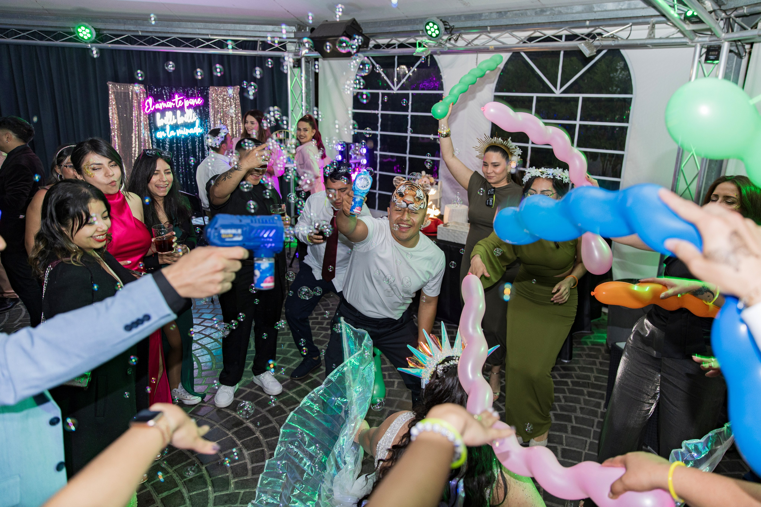 Alisan & Christofer – 2 de mayo de 2025. Rainbox Estudio de Fotografía