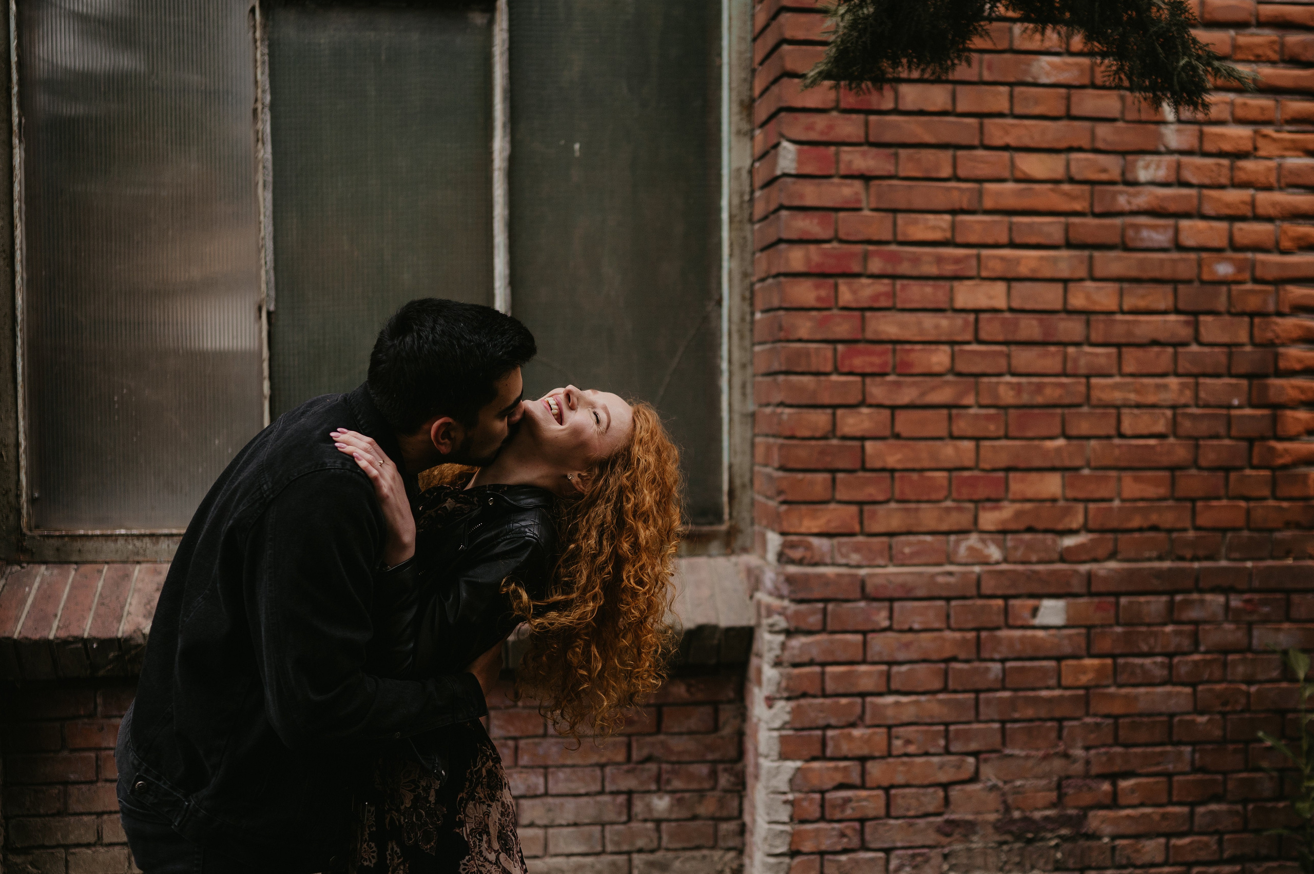 Imagini de nuntă autentice și naturale, pline de iubire