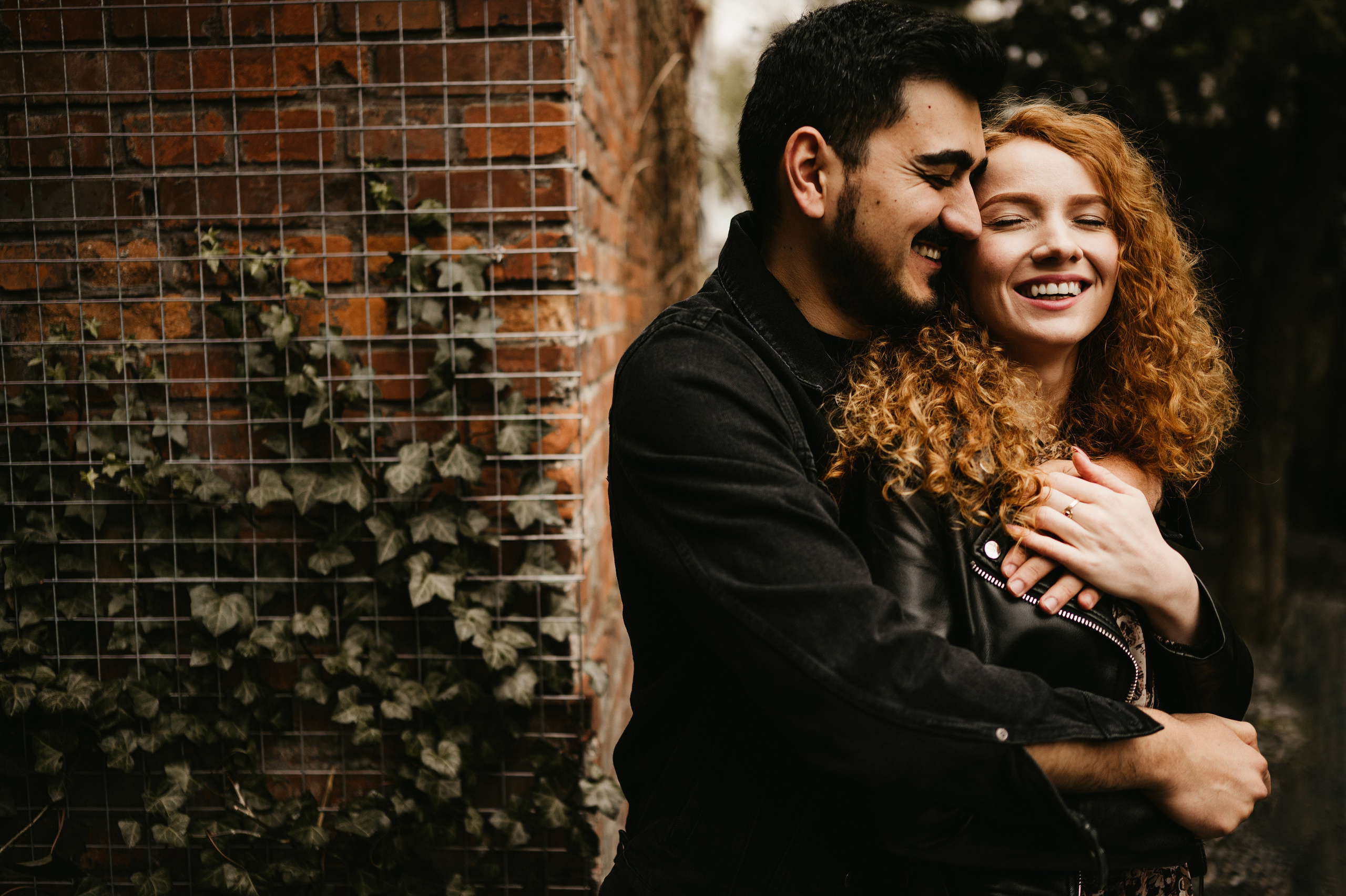 Fotografie de nuntă autentică și emotivă