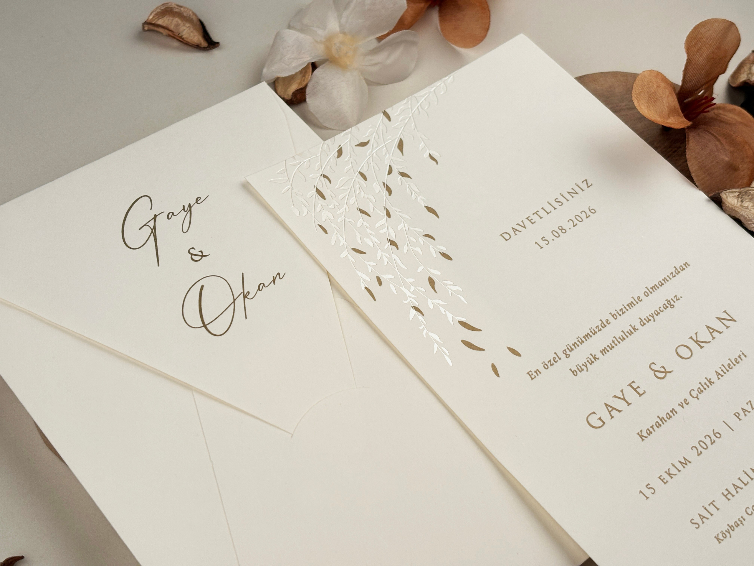 Invitații Elegante și Refined: Catalogul Ellite | Nunta, Petreceri, Evenimente Corporate.- invitații nuntă - modele invitații nuntă - invitații nuntă 2025 - invitații de nuntă elegante - invitații de nuntă personalizate - invitații nuntă online - invitații nuntă handmade - catalog invitații nuntă - invitații originale nuntă - invitații de nuntă moderne - invitații nuntă vintage - invitații nuntă rustice - invitații nuntă clasice - design invitații nuntă - invitații de nuntă cu tematică.- invitații nuntă florale - invitații nuntă boho - invitații nuntă aurii - invitații nuntă minimaliste - invitații nuntă cu sigiliu - invitații nuntă cu acuarelă - invitații nuntă cu fotografie - invitații nuntă cu inițiale - invitații nuntă elegante alb-negru - invitații nuntă cu hârtie texturată - invitații nuntă cu decupaj laser - invitații nuntă cu flori uscate. - print invitații nuntă - invitații nuntă personalizate cu numele mirilor - invitații nuntă cu plic inclus - invitații nuntă cu cartolină dublă - invitații nuntă calitate premium - invitații nuntă ieftine - invitații nuntă rapide.- invitații nuntă România - invitații nuntă București / Botoșani . Iași suceava- invitații nuntă cu livrare în țară - invitații nuntă online România.- „Invitație de nuntă elegantă cu design floral și plic crem” - „Model de invitație de nuntă vintage cu sigiliu de ceară” - „Set complet invitații de nuntă personalizate cu inițialele mirilor” - „Invitație de nuntă modernă cu design minimalist și text negru pe fundal alb” - „Invitație de nuntă rustică pe hârtie kraft cu șnur de iută” - „Invitație de nuntă cu decupaj laser și detalii aurii” - „Invitație de nuntă în stil boho cu imprimeu floral colorat” - „Invitație romantică de nuntă cu flori uscate și panglică din satin” - „Invitație de nuntă clasică cu monogramă și font caligrafic” - „Invitație de nuntă în stil glamour cu folie aurie și text embosat”- „Model de invitație de nuntă 2025 cu design elegant și font modern” - „Cele mai noi invitații de nuntă 2025 – stil floral, sofisticat”