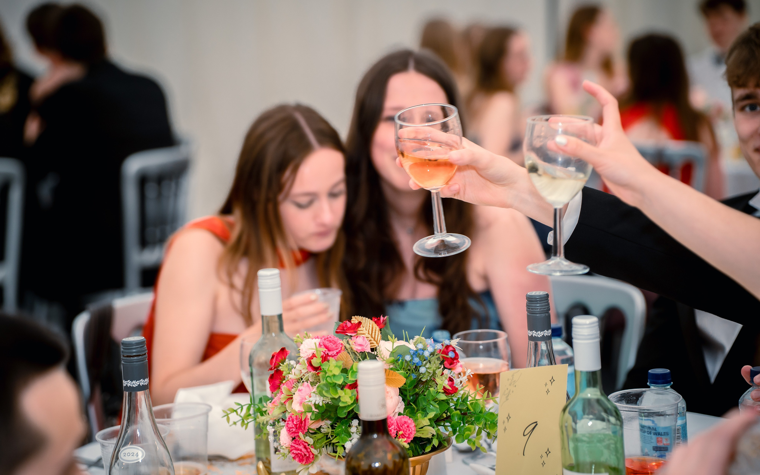 The Midas Touch: Van Mildert Summer Ball. Expect Miracles Photography by Kate & Andrew