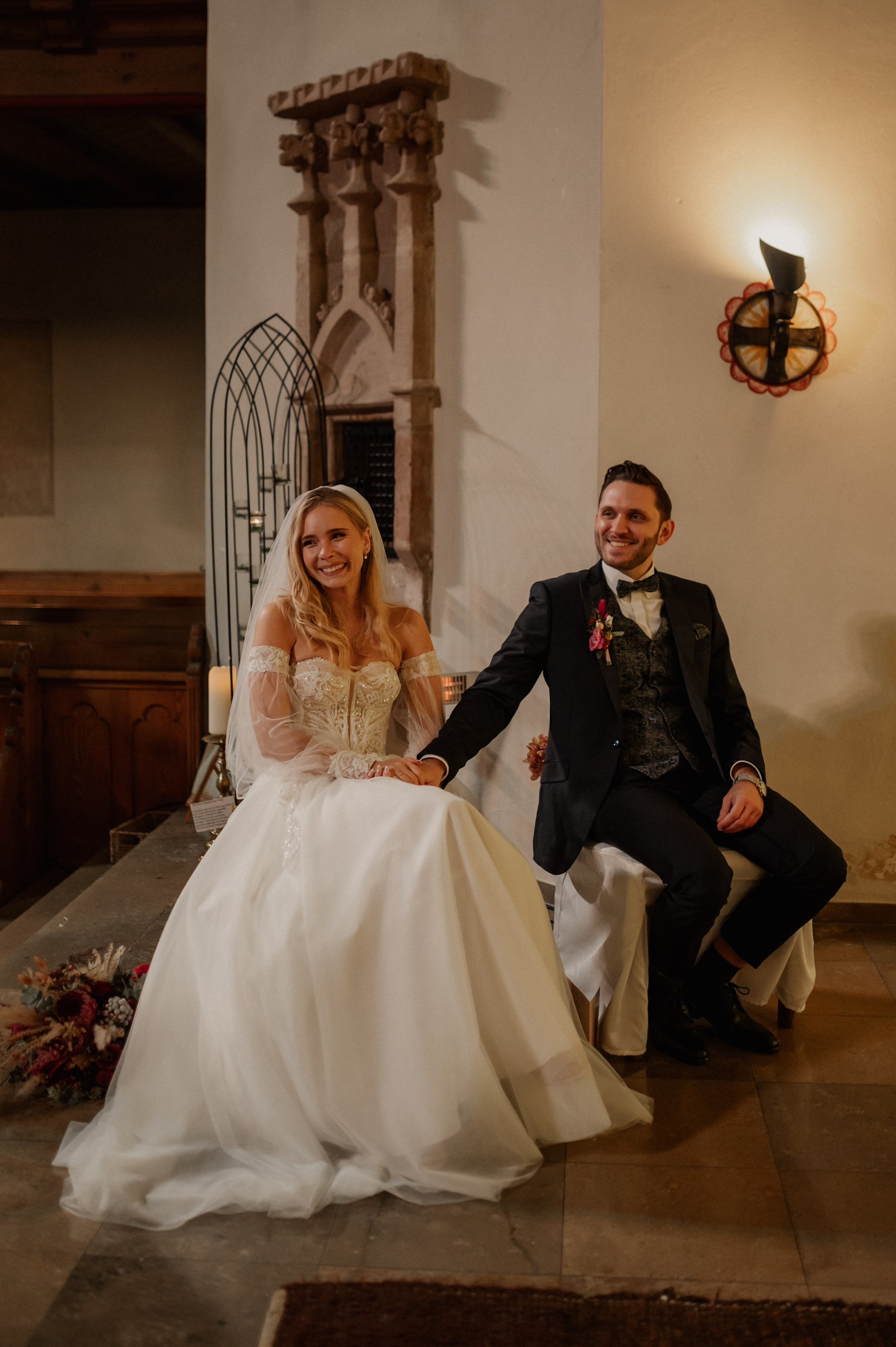 WINTER WEDDING IN NEUENDETTELSAU. Фотограф в Нюрнберге Ирина Менерт из Ансбаха