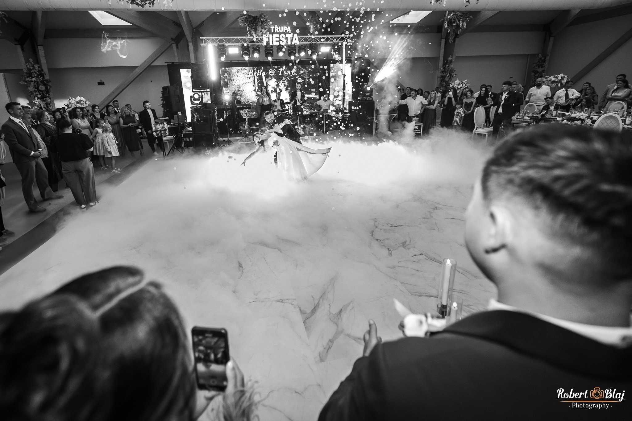 Bella & Tony. Robert Blaj - Fotograf Nuntă Iași