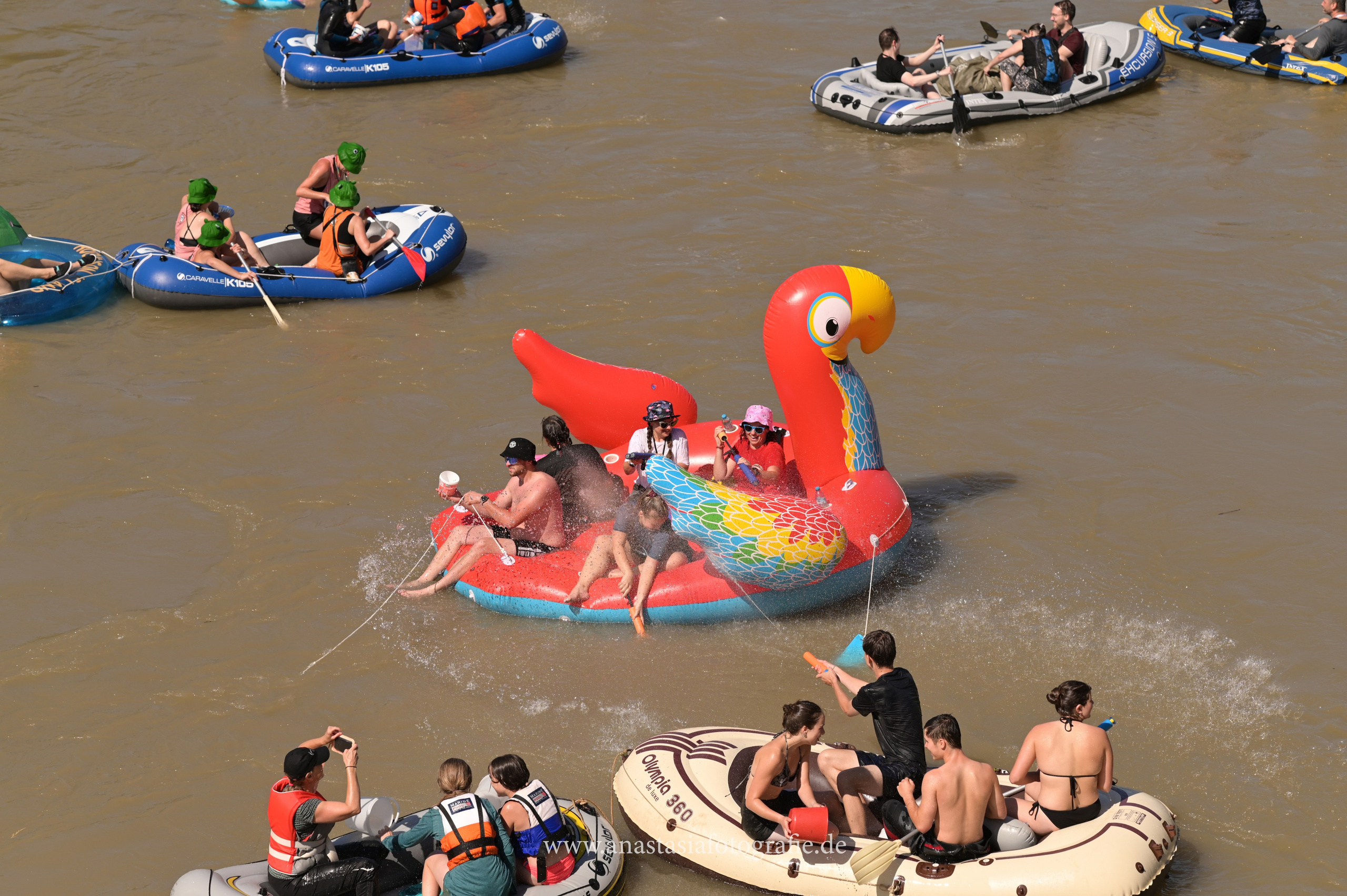 Nabada Ulm 2025. Newbornfotograf Kinderfotograf Ulm Familienfotograf Anastasia Neu-Ulm