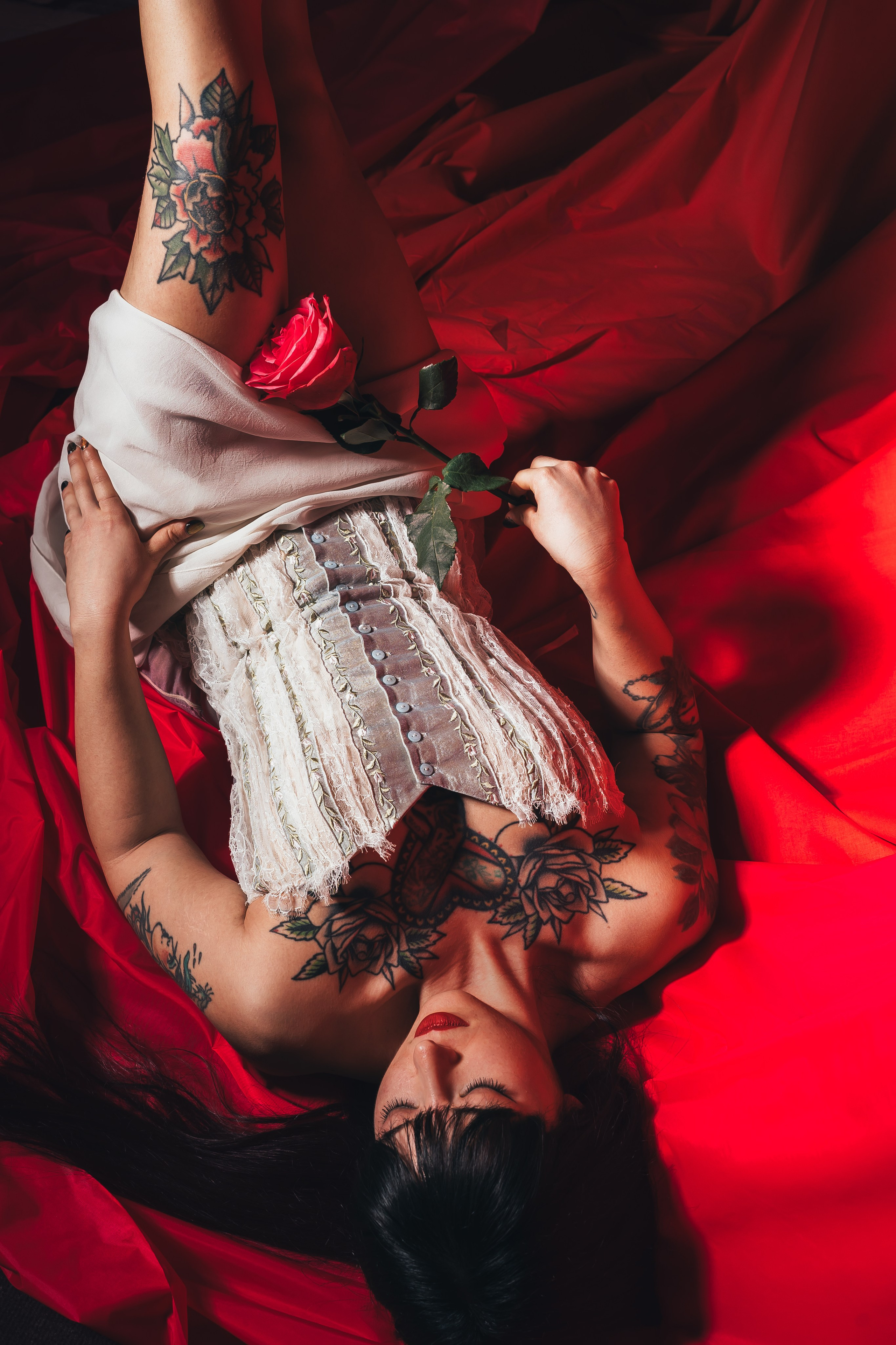 Rose on your lips. Diana Fedrigo | Fotografa matrimoni in Italia