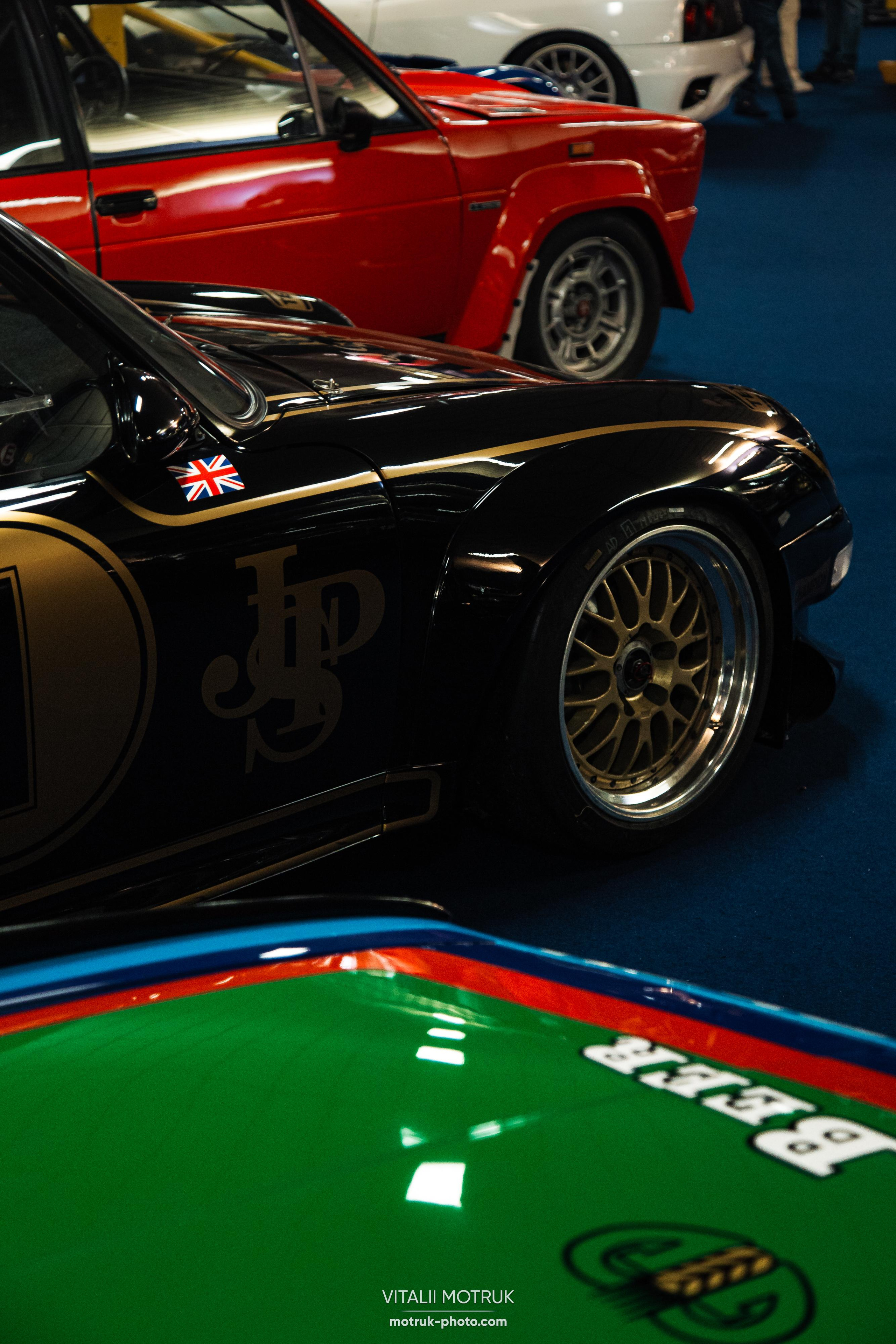 Artcurial MOTORCARS. Photographe de voitures à Paris — Vitalii Motruk