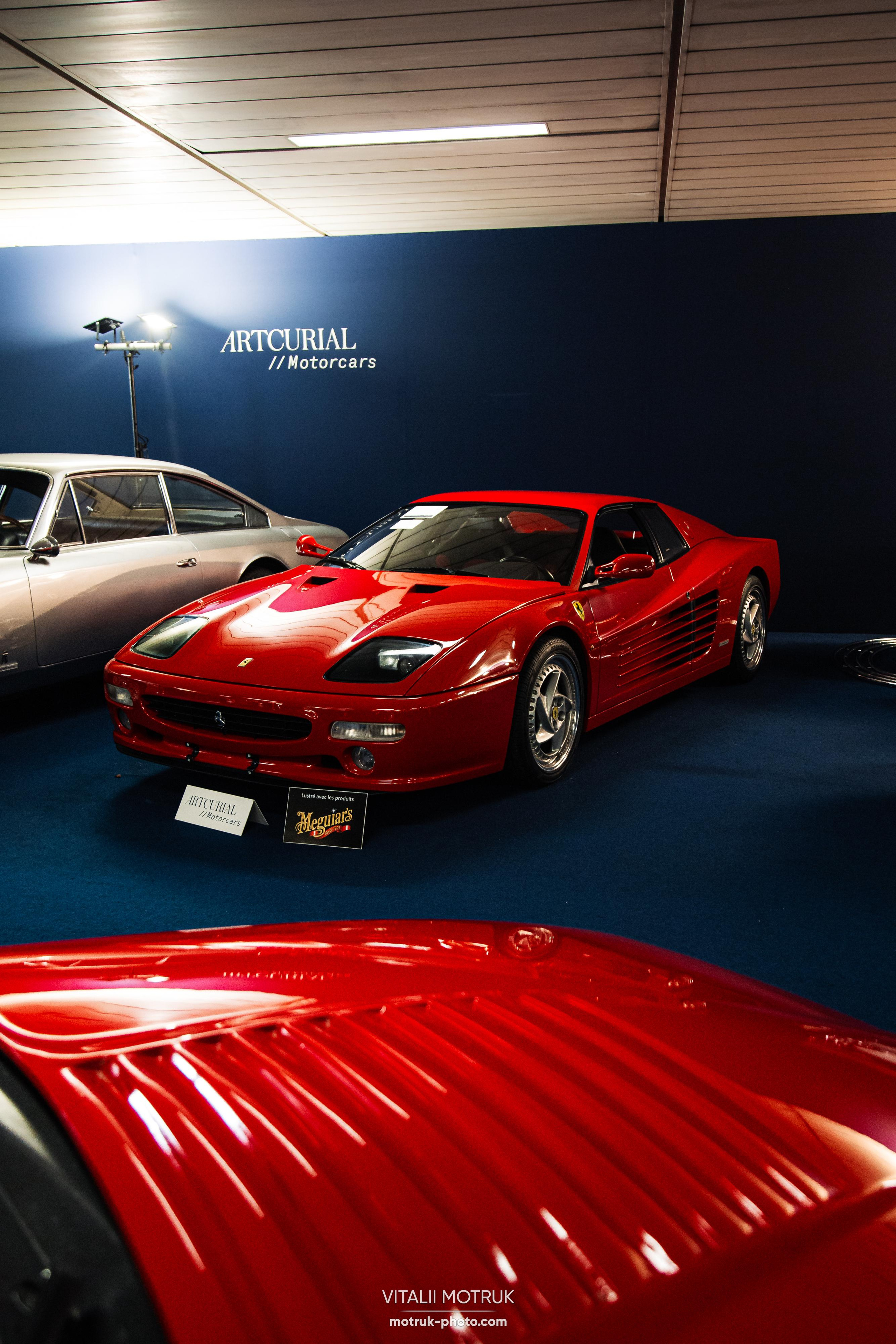 Artcurial MOTORCARS. Photographe de voitures à Paris — Vitalii Motruk