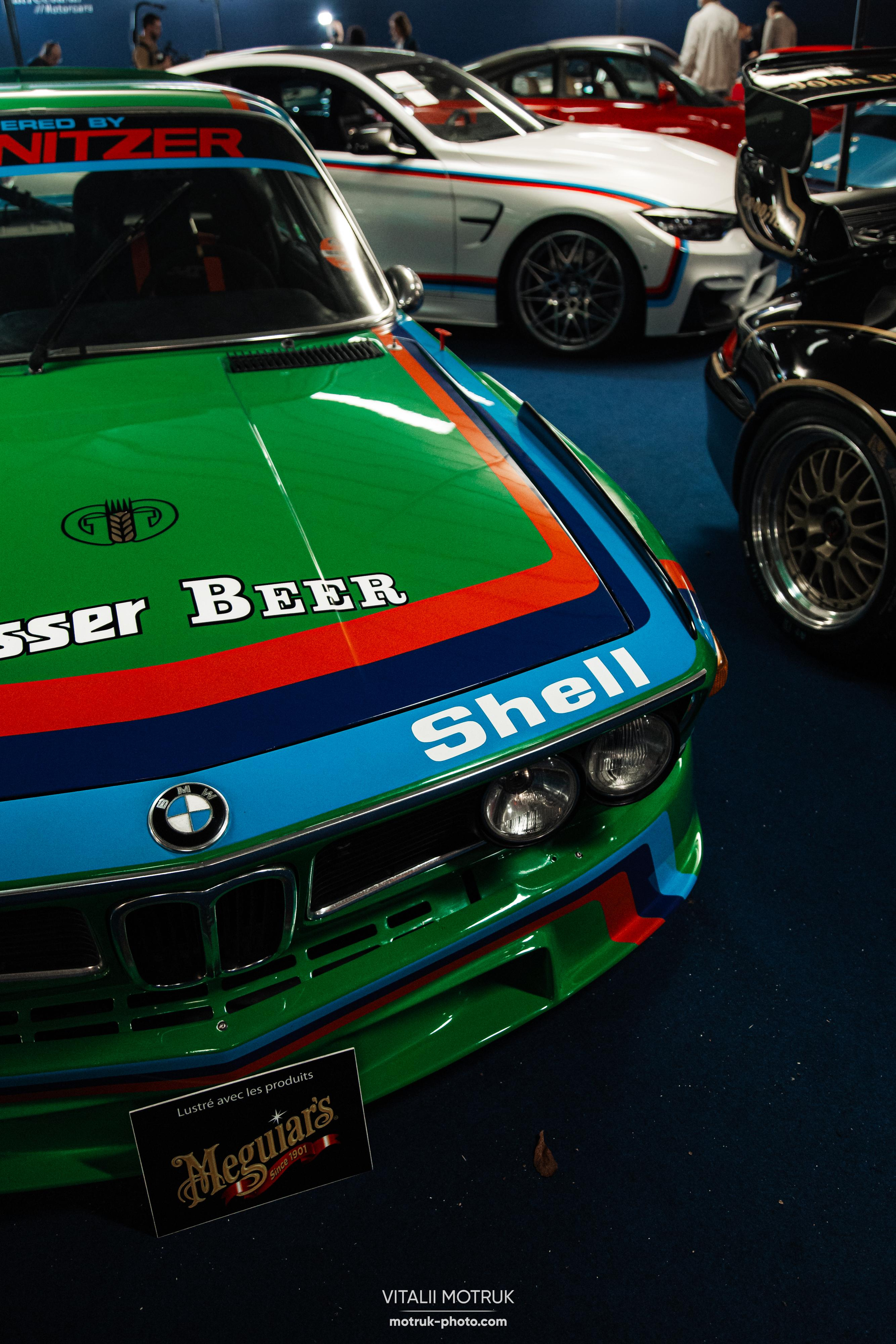 Artcurial MOTORCARS. Photographe de voitures à Paris — Vitalii Motruk