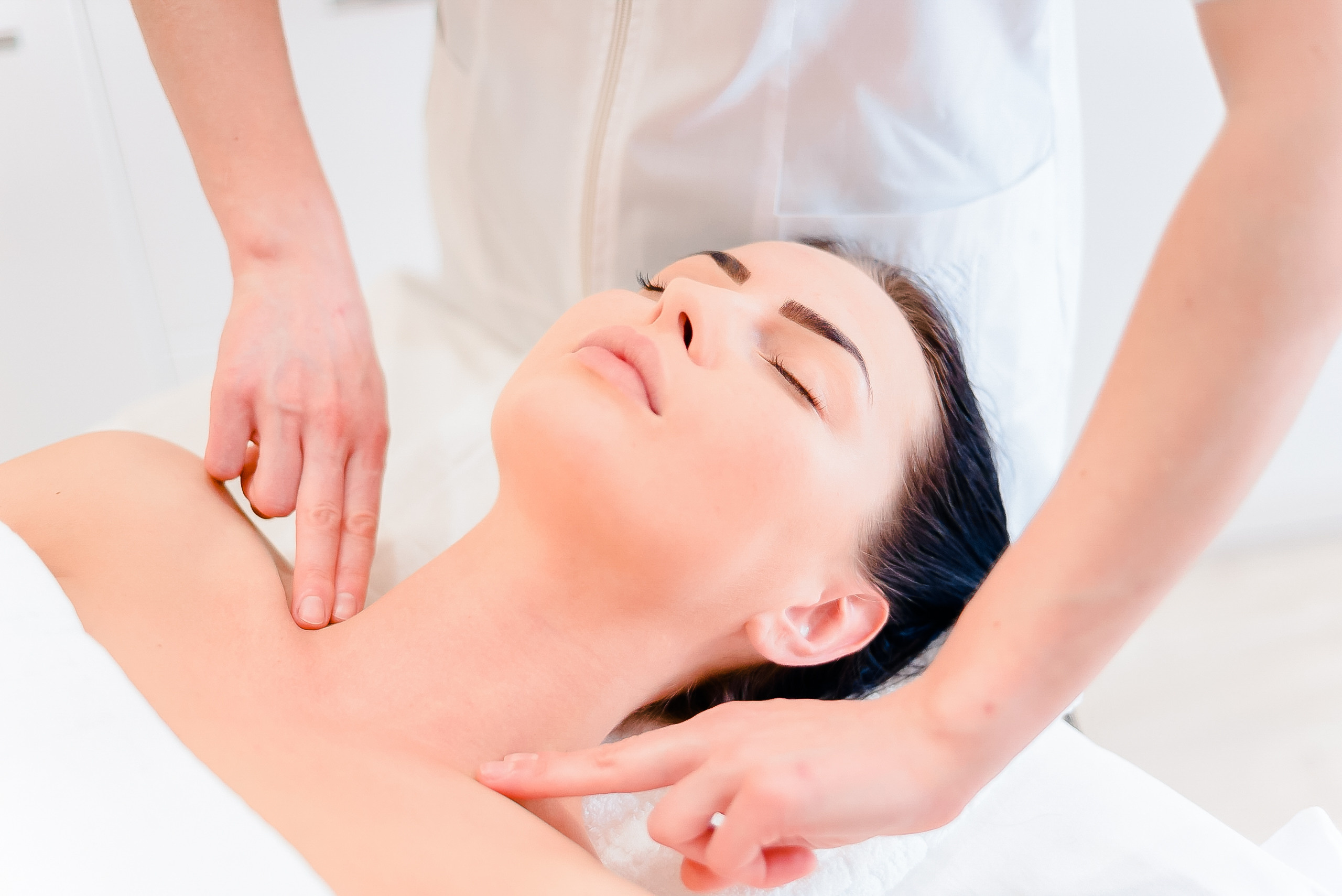 MAESTRO DE MASAJE. MARIA VALUEVA Fotógrafo en Niza, Cannes, Monaco, Francia, Europe, Estambul, Turquía