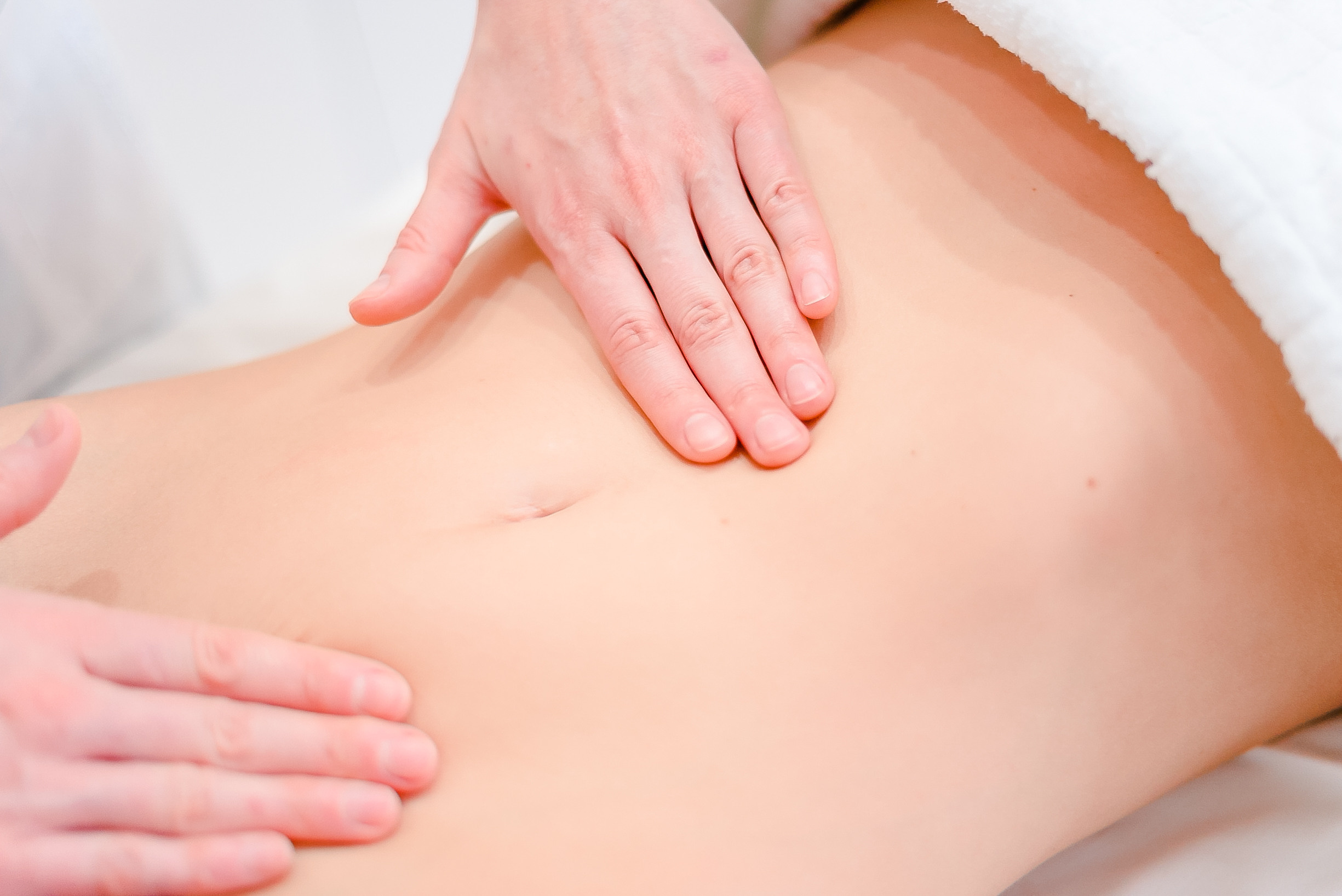 MAESTRO DE MASAJE. MARIA VALUEVA Fotógrafo en Niza, Cannes, Monaco, Francia, Europe, Estambul, Turquía