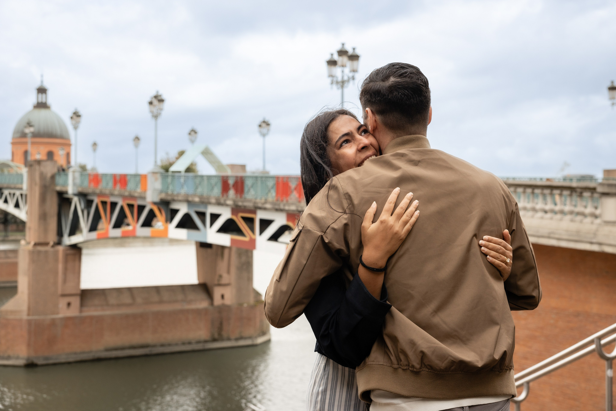 Séance photo de demande en mariage surprise à Toulouse — Un moment inoubliable pour Matt & Megha. Eugénie Smirnova — Photographe à Toulouse et dans le Sud-Ouest