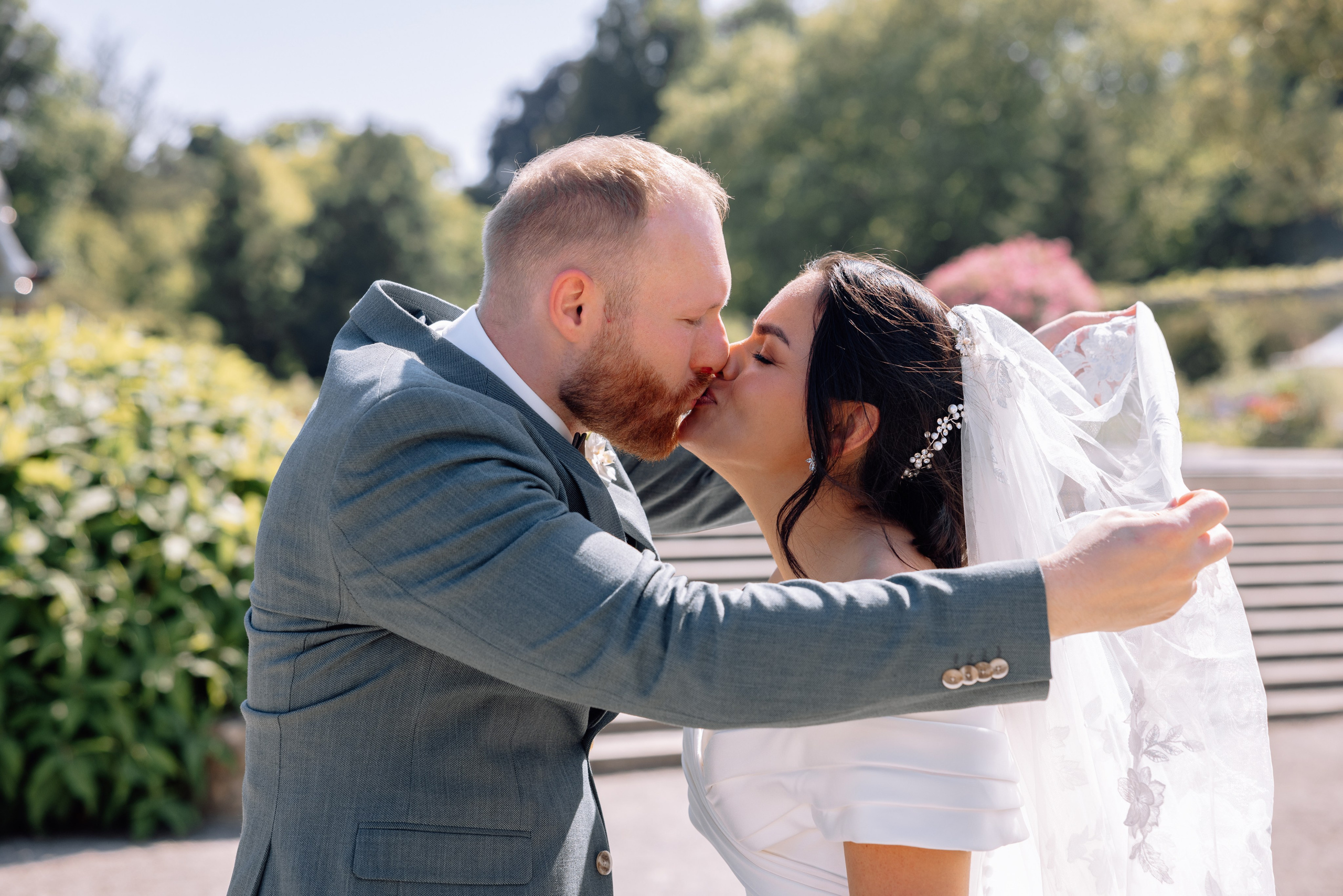 Deutsch-Venezolanische Hochzeit in Isen München. Hochzeitsfotograf München Taufe Familienfotograf Tanja Mauke