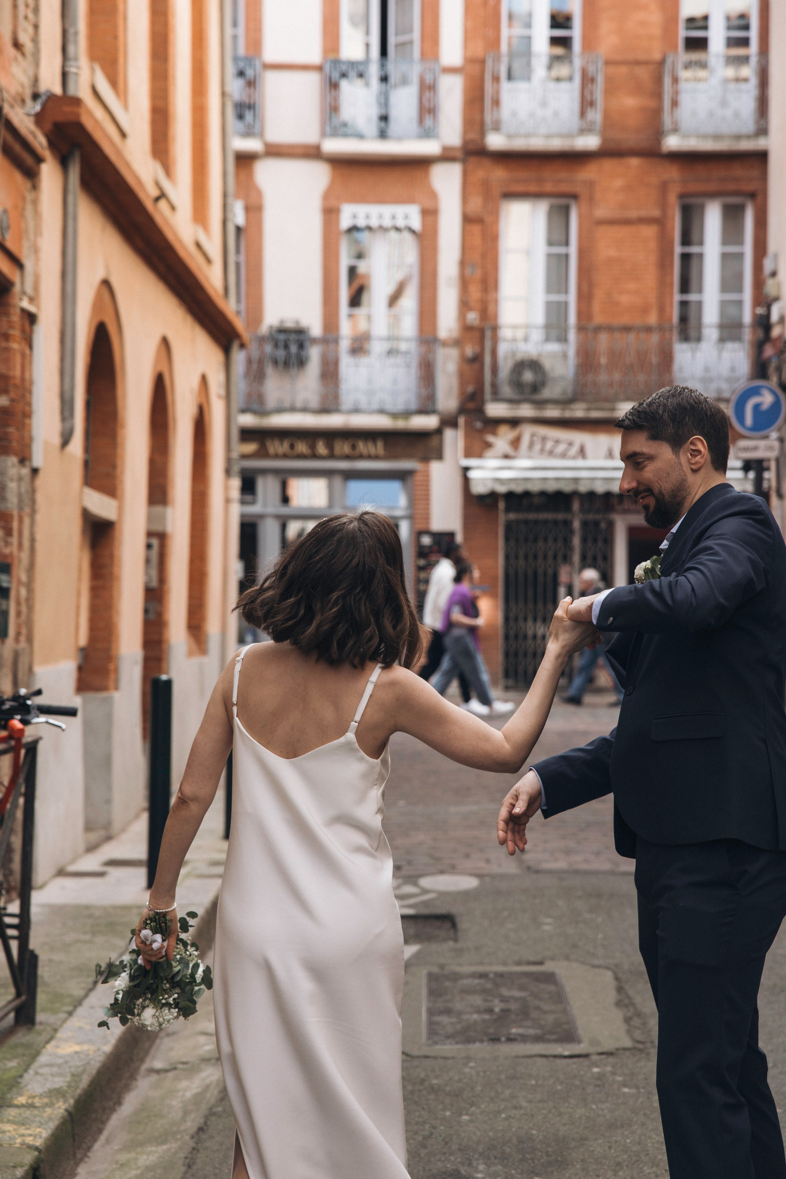 Камерная свадебная фотосессия в Тулузе для Анны и Жюльен. Евгения Смирнова — фотограф в Тулузе и юго-западной Франции