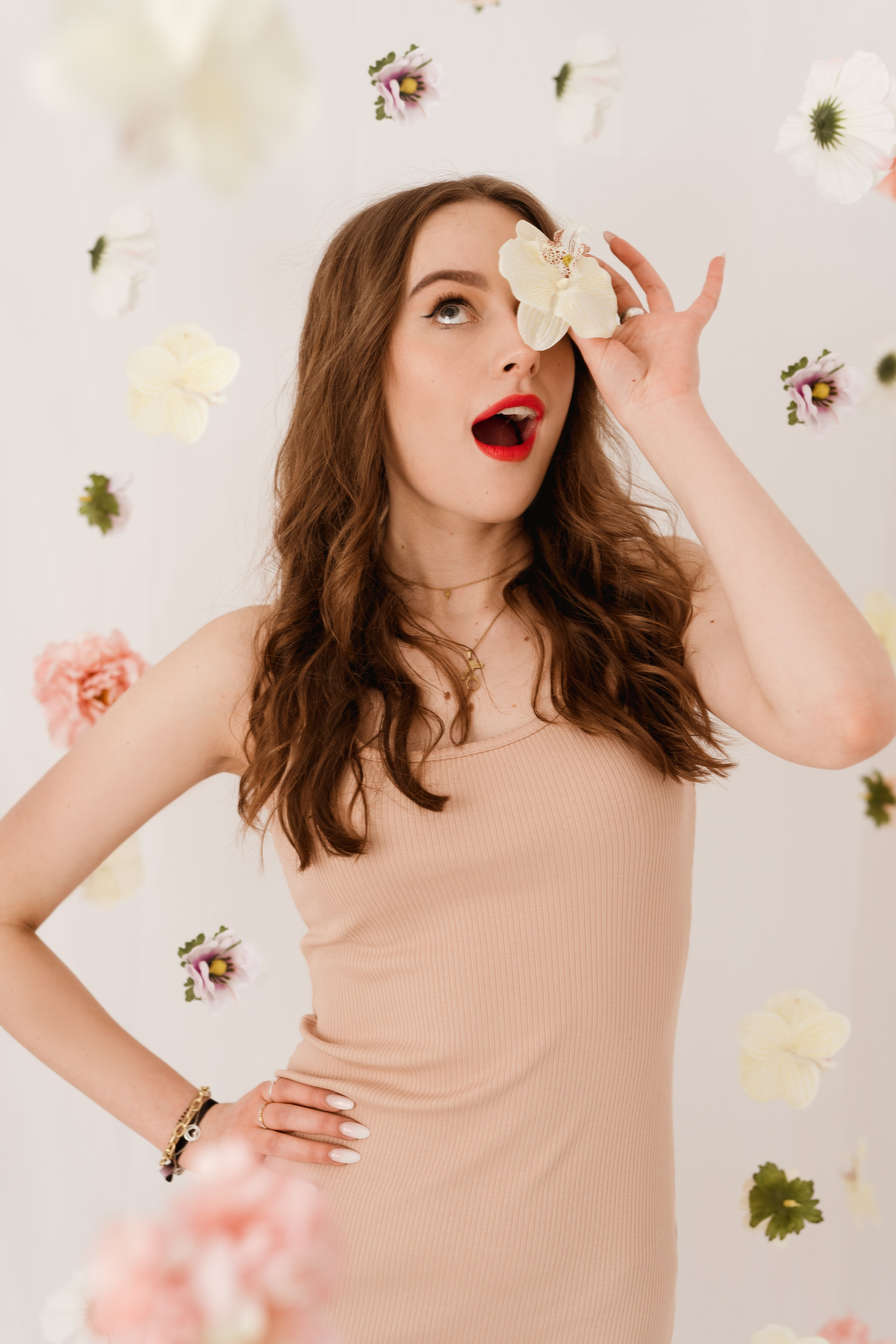 18 urodziny. Fotograf Łódź - sesja ciążowa, noworodkowa, dziecięca. Studio w Łodzi