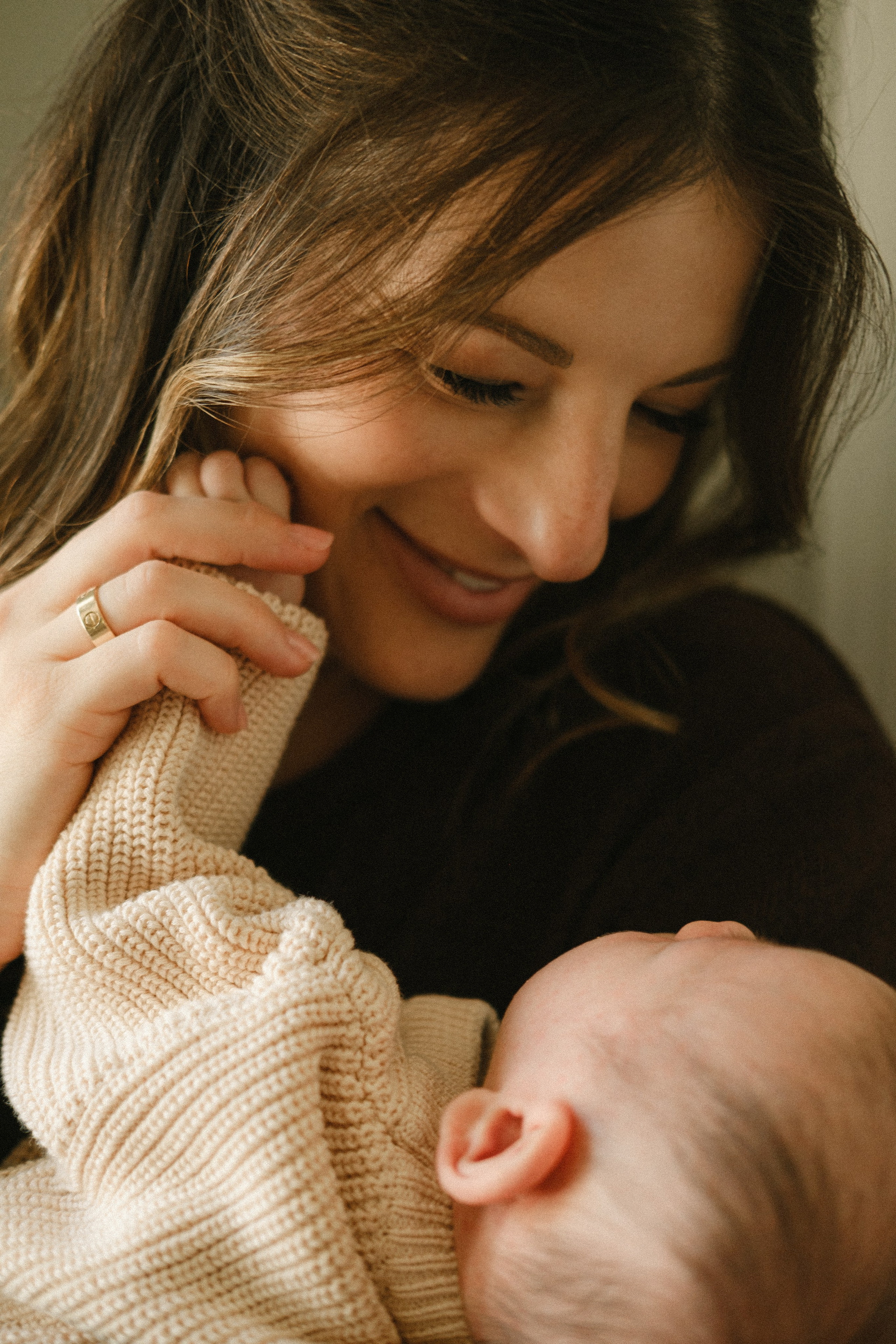 Newborn Photography Portfolio | Documentary Newborn sessions by Anna Dobrovolskaia in Richmond, VA Photography. Family Photographer Anna Dobrovolskaia | Richmond, VA