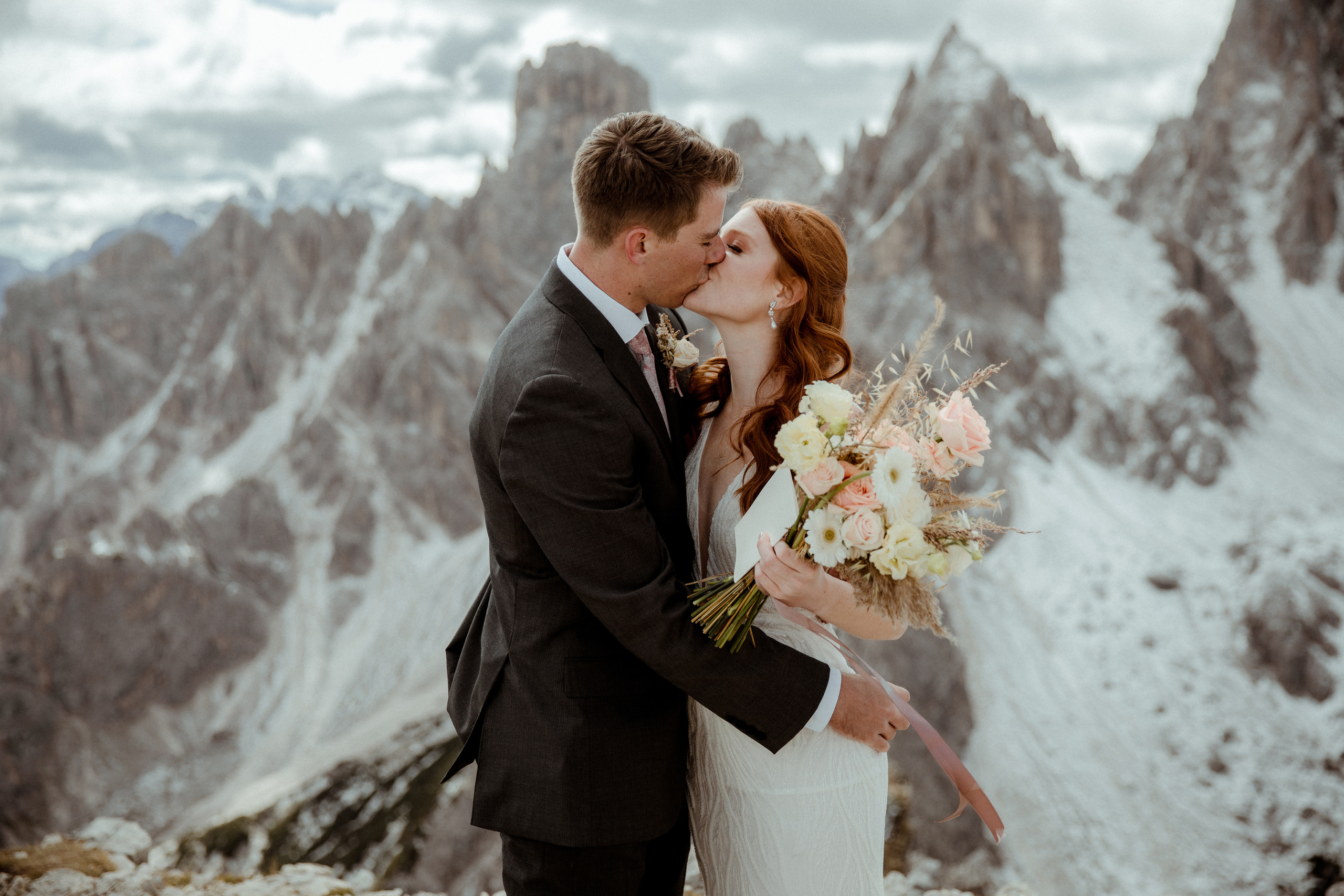 Italian Elopement in the Dolomites. Iceland elopement photo and video | Nikolaichik Photo