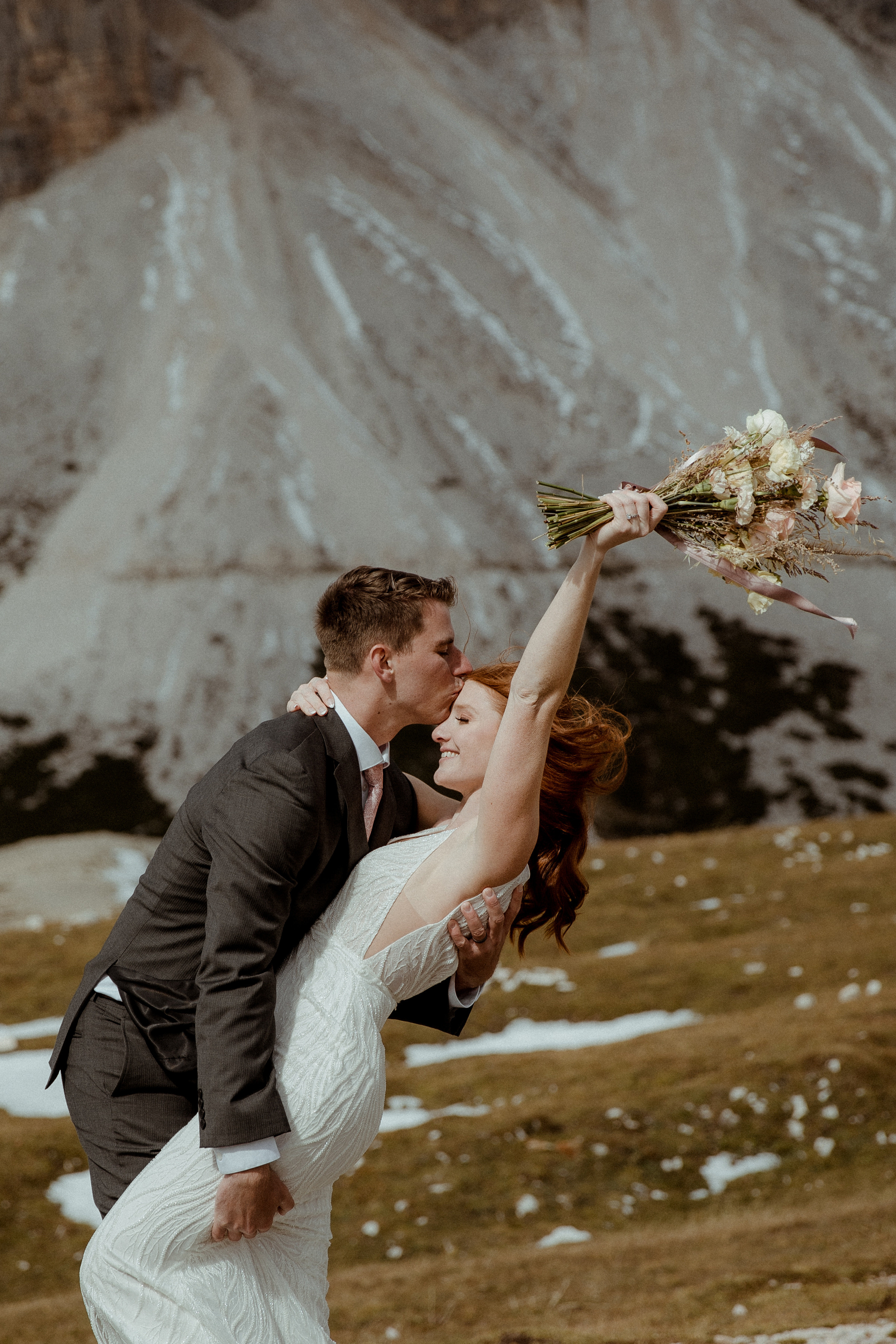 Italian Elopement in the Dolomites. Iceland elopement photo and video | Nikolaichik Photo