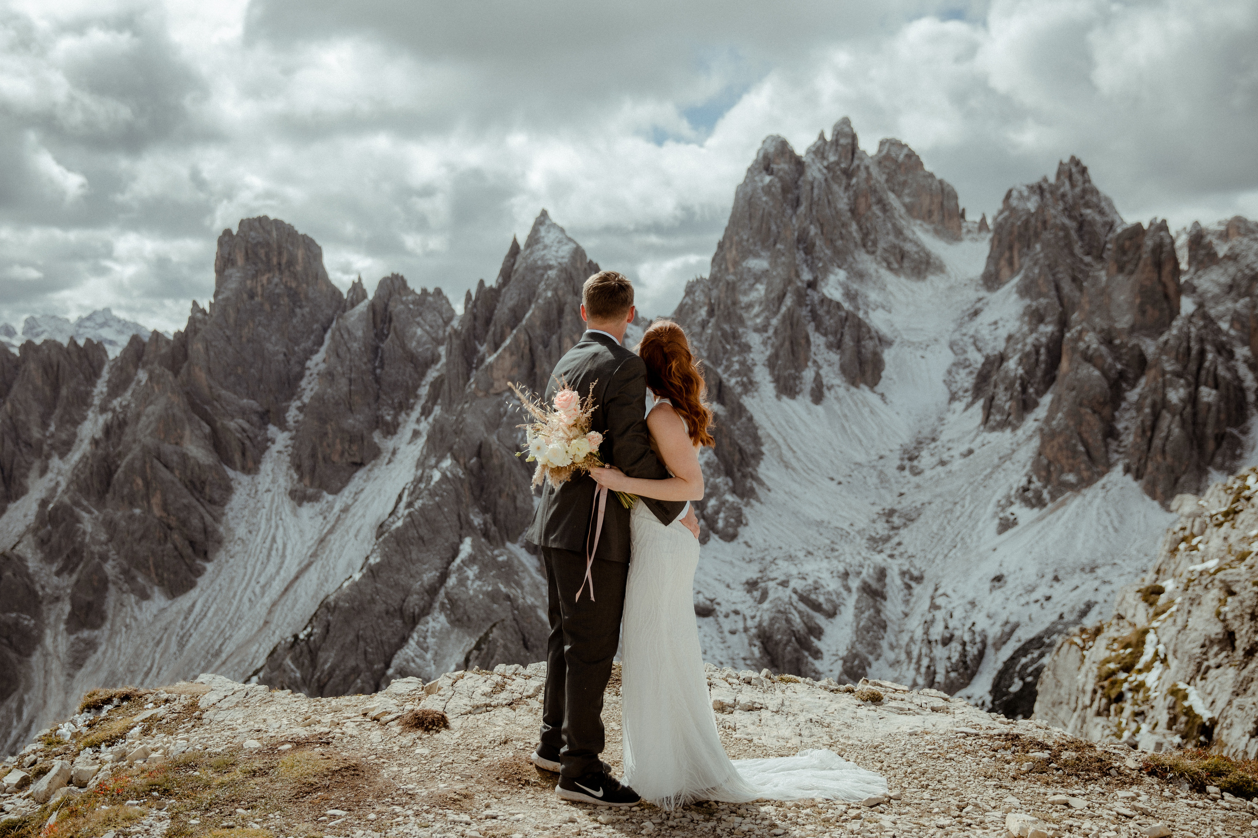 Italian Elopement in the Dolomites. Iceland elopement photo and video | Nikolaichik Photo