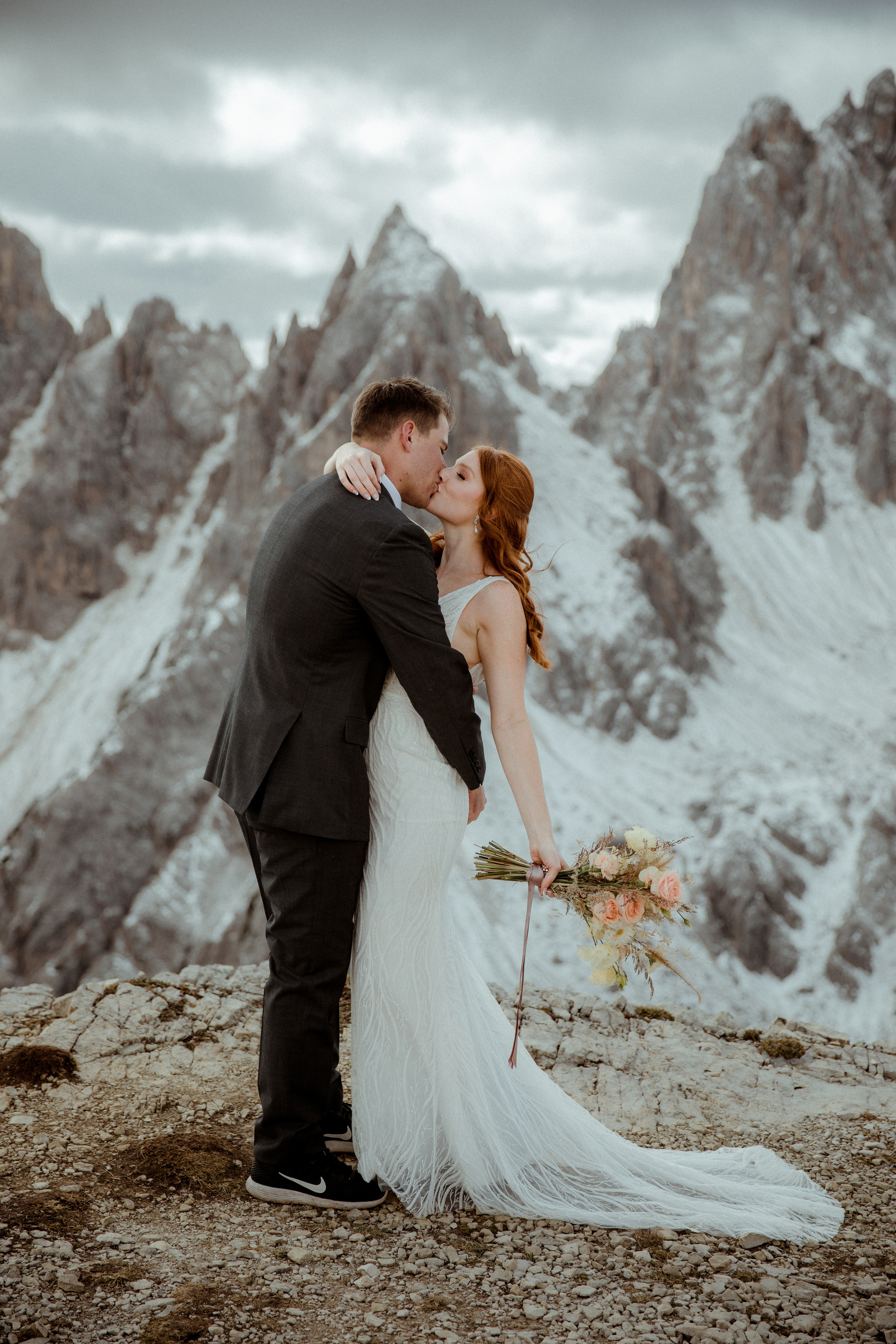 Italian Elopement in the Dolomites. Iceland elopement photo and video | Nikolaichik Photo