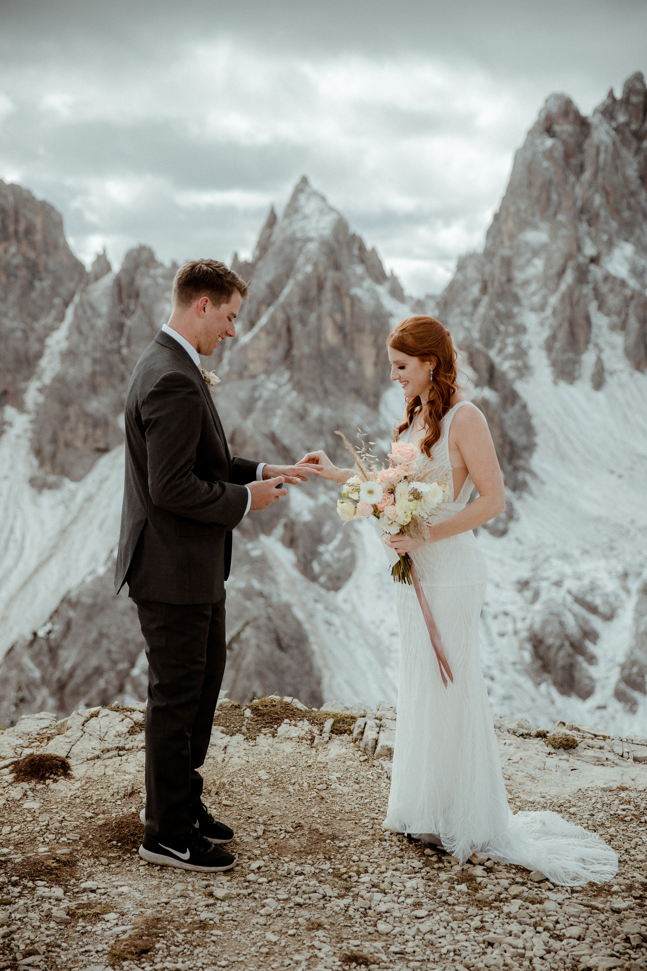 Italian Elopement in the Dolomites. Iceland elopement photo and video | Nikolaichik Photo