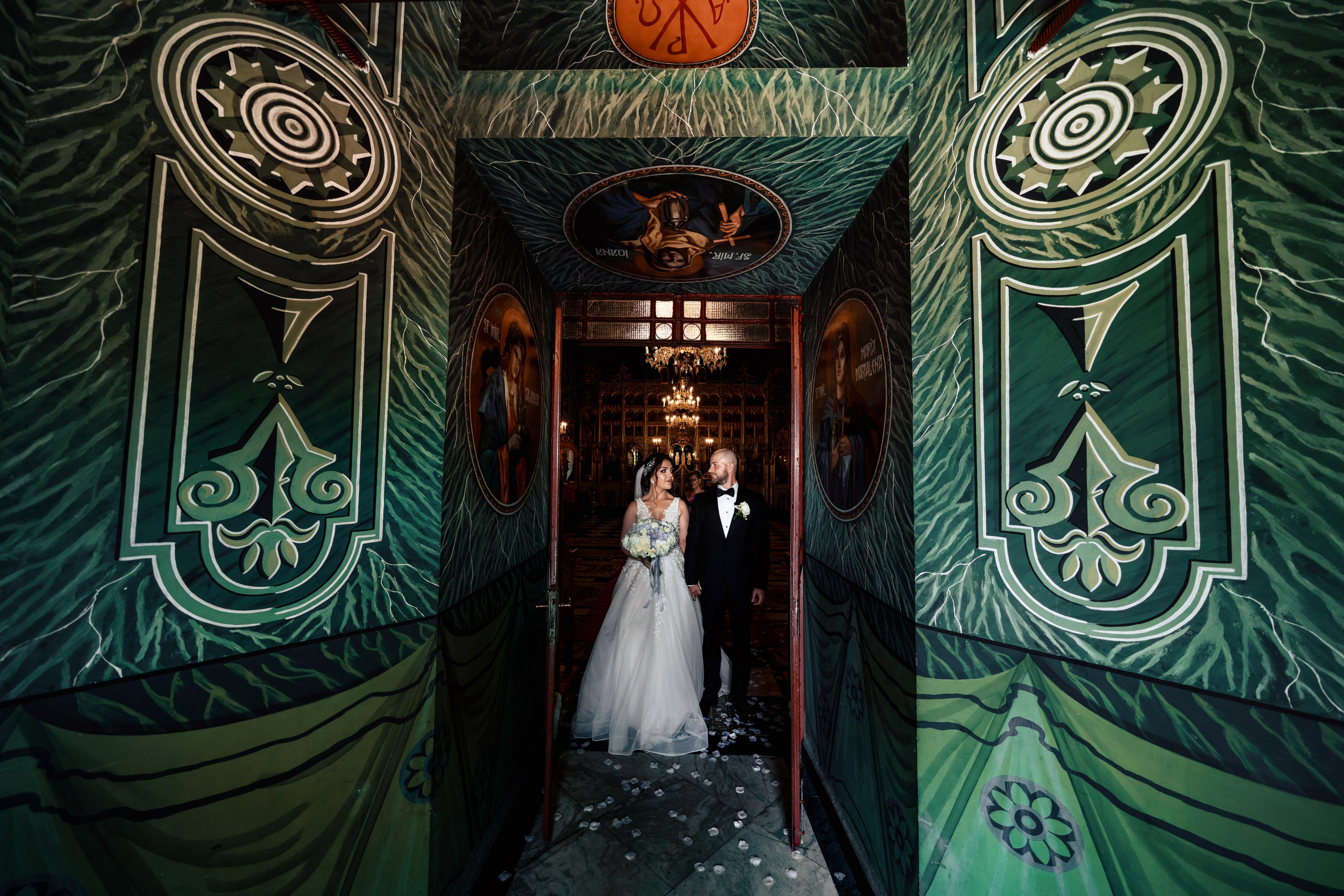 Crina & Cătălin. Acasă