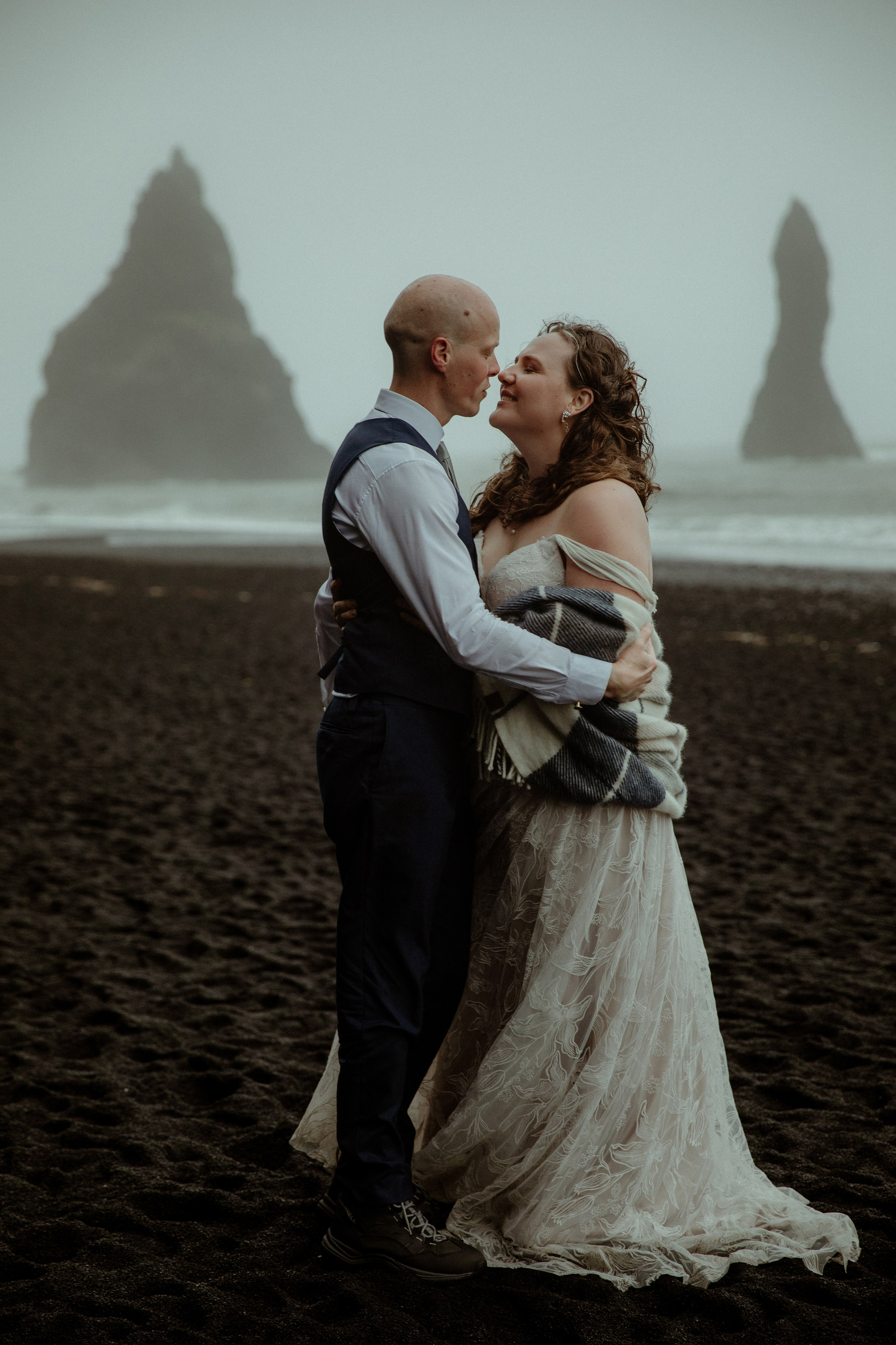 Iceland Elopement at Black Sand Beach. Iceland elopement photo and video | Nikolaichik Photo