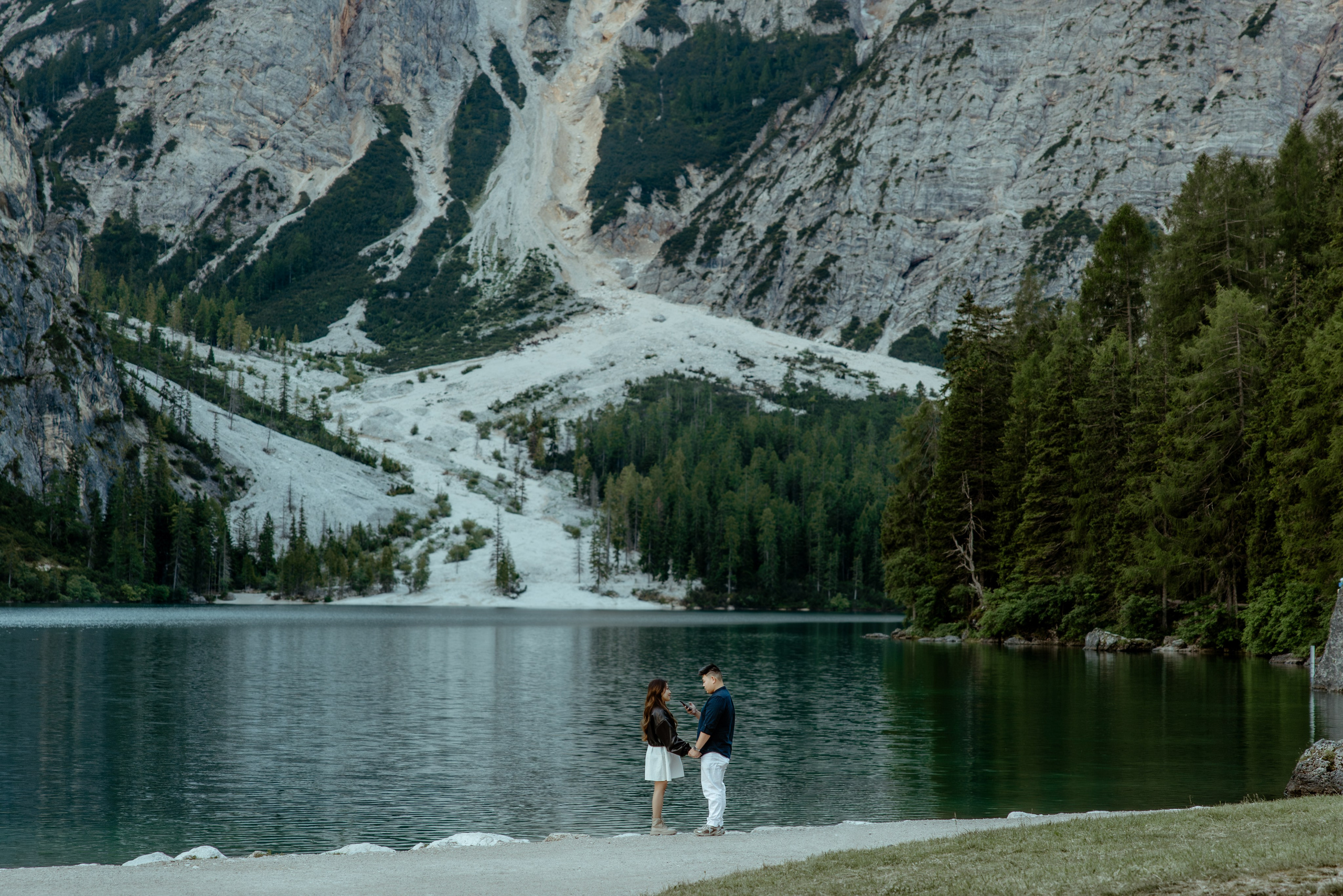 Sunrise proposal at Lago di Braies | Dreamy engagement in the Dolomites. Iceland elopement photo and video | Nikolaichik Photo