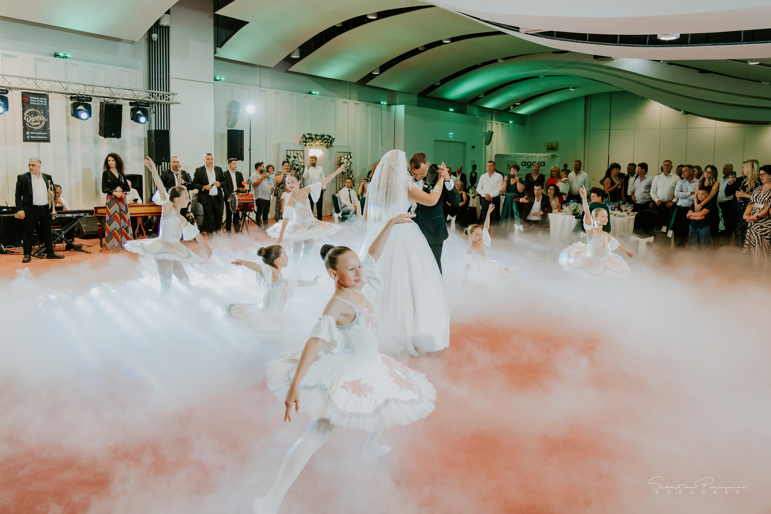 Alexandra & Andrei. Sebastian Purusniuc Fotograf - Iasi