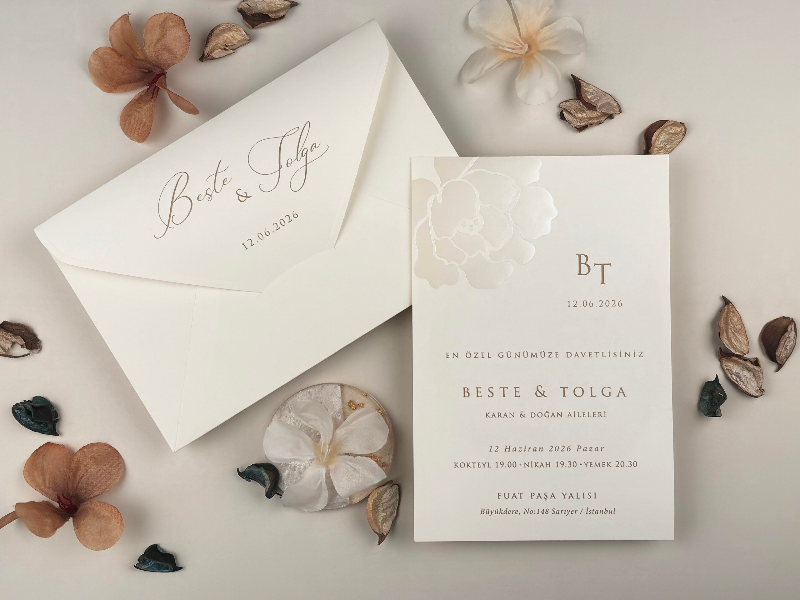 Invitații Elegante și Refined: Catalogul Ellite | Nunta, Petreceri, Evenimente Corporate.- invitații nuntă - modele invitații nuntă - invitații nuntă 2025 - invitații de nuntă elegante - invitații de nuntă personalizate - invitații nuntă online - invitații nuntă handmade - catalog invitații nuntă - invitații originale nuntă - invitații de nuntă moderne - invitații nuntă vintage - invitații nuntă rustice - invitații nuntă clasice - design invitații nuntă - invitații de nuntă cu tematică.- invitații nuntă florale - invitații nuntă boho - invitații nuntă aurii - invitații nuntă minimaliste - invitații nuntă cu sigiliu - invitații nuntă cu acuarelă - invitații nuntă cu fotografie - invitații nuntă cu inițiale - invitații nuntă elegante alb-negru - invitații nuntă cu hârtie texturată - invitații nuntă cu decupaj laser - invitații nuntă cu flori uscate. - print invitații nuntă - invitații nuntă personalizate cu numele mirilor - invitații nuntă cu plic inclus - invitații nuntă cu cartolină dublă - invitații nuntă calitate premium - invitații nuntă ieftine - invitații nuntă rapide.- invitații nuntă România - invitații nuntă București / Botoșani . Iași suceava- invitații nuntă cu livrare în țară - invitații nuntă online România.- „Invitație de nuntă elegantă cu design floral și plic crem” - „Model de invitație de nuntă vintage cu sigiliu de ceară” - „Set complet invitații de nuntă personalizate cu inițialele mirilor” - „Invitație de nuntă modernă cu design minimalist și text negru pe fundal alb” - „Invitație de nuntă rustică pe hârtie kraft cu șnur de iută” - „Invitație de nuntă cu decupaj laser și detalii aurii” - „Invitație de nuntă în stil boho cu imprimeu floral colorat” - „Invitație romantică de nuntă cu flori uscate și panglică din satin” - „Invitație de nuntă clasică cu monogramă și font caligrafic” - „Invitație de nuntă în stil glamour cu folie aurie și text embosat”- „Model de invitație de nuntă 2025 cu design elegant și font modern” - „Cele mai noi invitații de nuntă 2025 – stil floral, sofisticat”