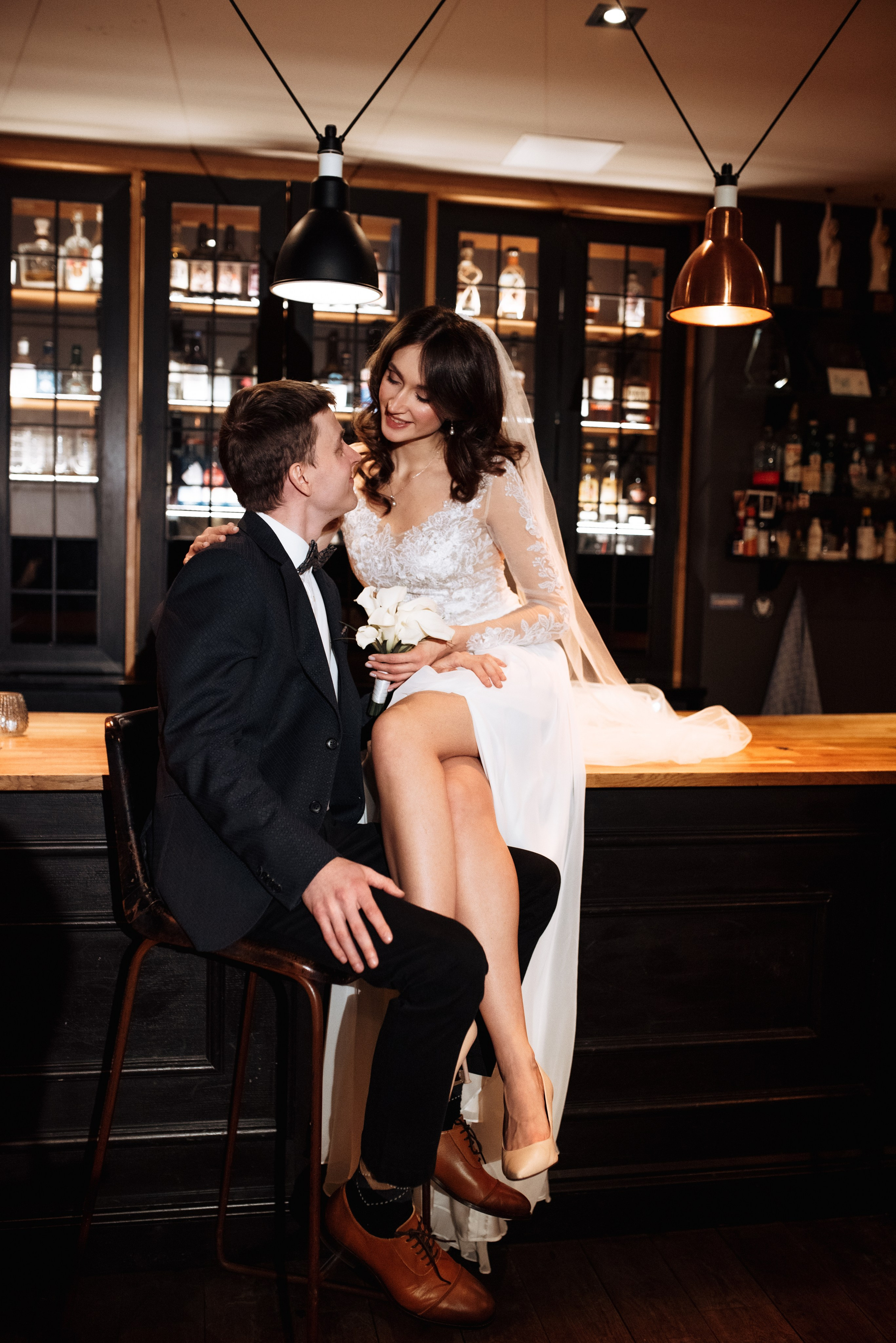 Having fun at the wedding day