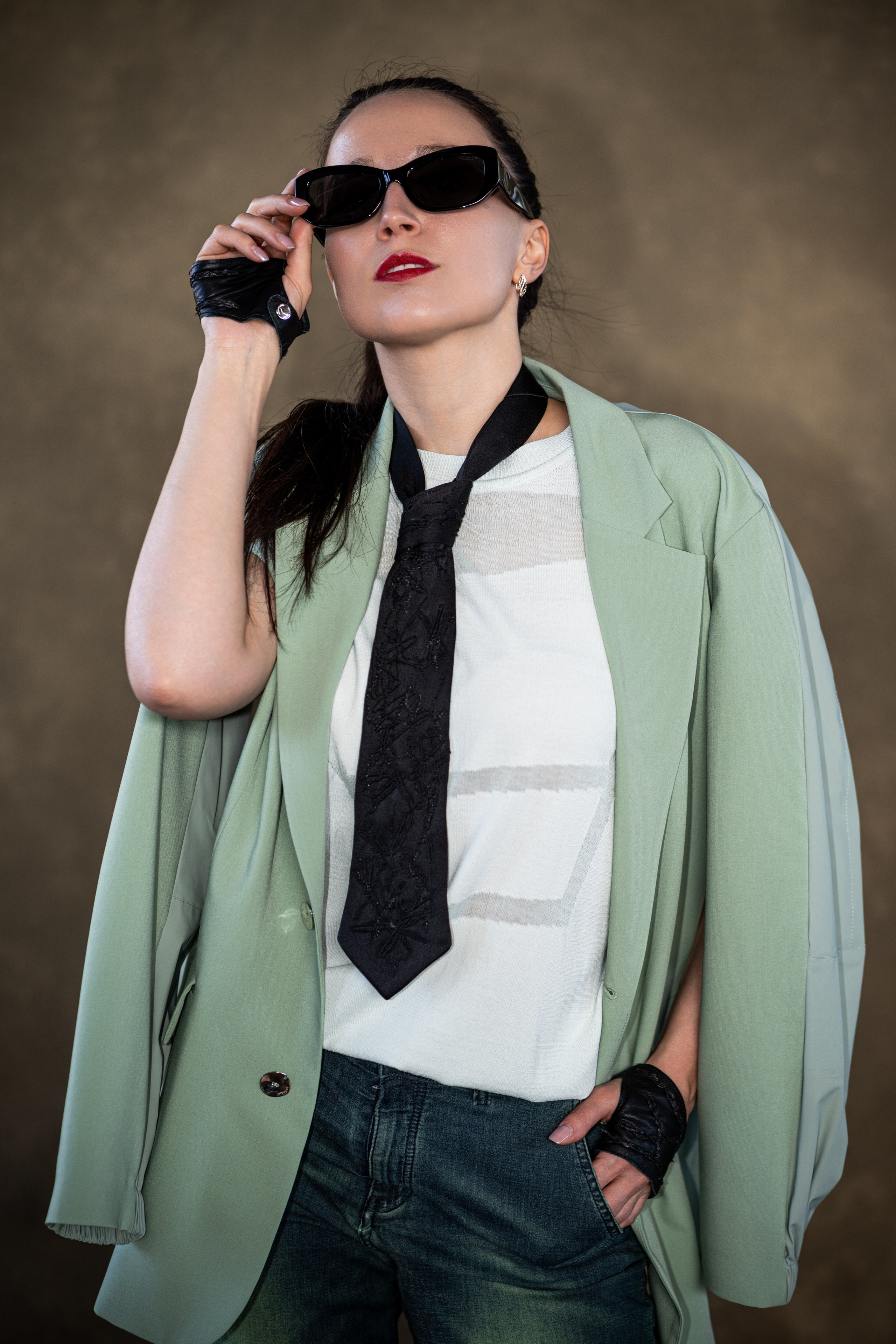 RITA für LMS mode. Portrait photographer in Germany and all over Europe Mischa Blank