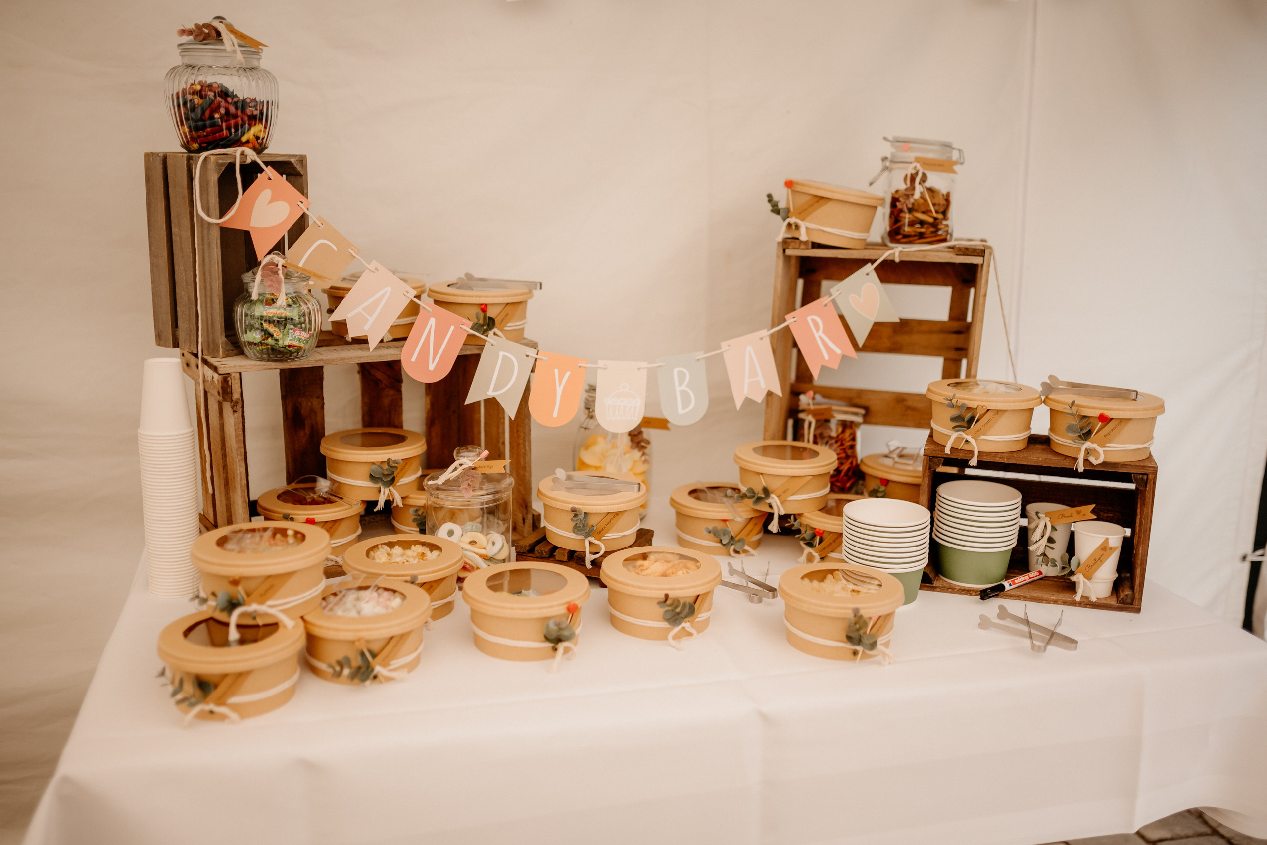 Hochzeit im Landhaus Odaia – Emotionale Hochzeitsfotos | Hochzeitsfotografin Würzburg. Anna Saribekyan – Beste Hochzeitsfotografin in Würzburg, Top 10 in Deutschland