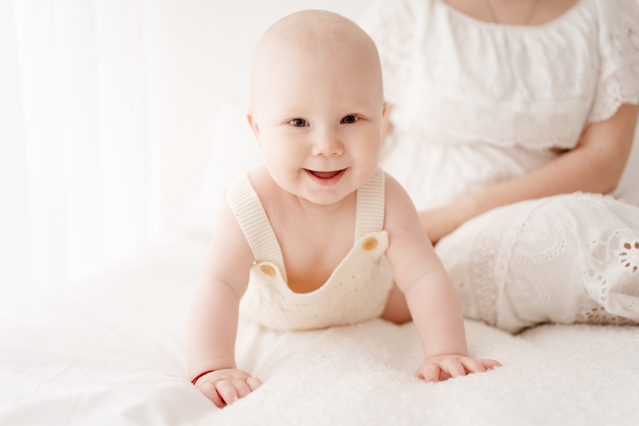 Fotografia rodzinna w Łodzi. Fotograf Łódź. Sesja noworodkowa, ciążowa.