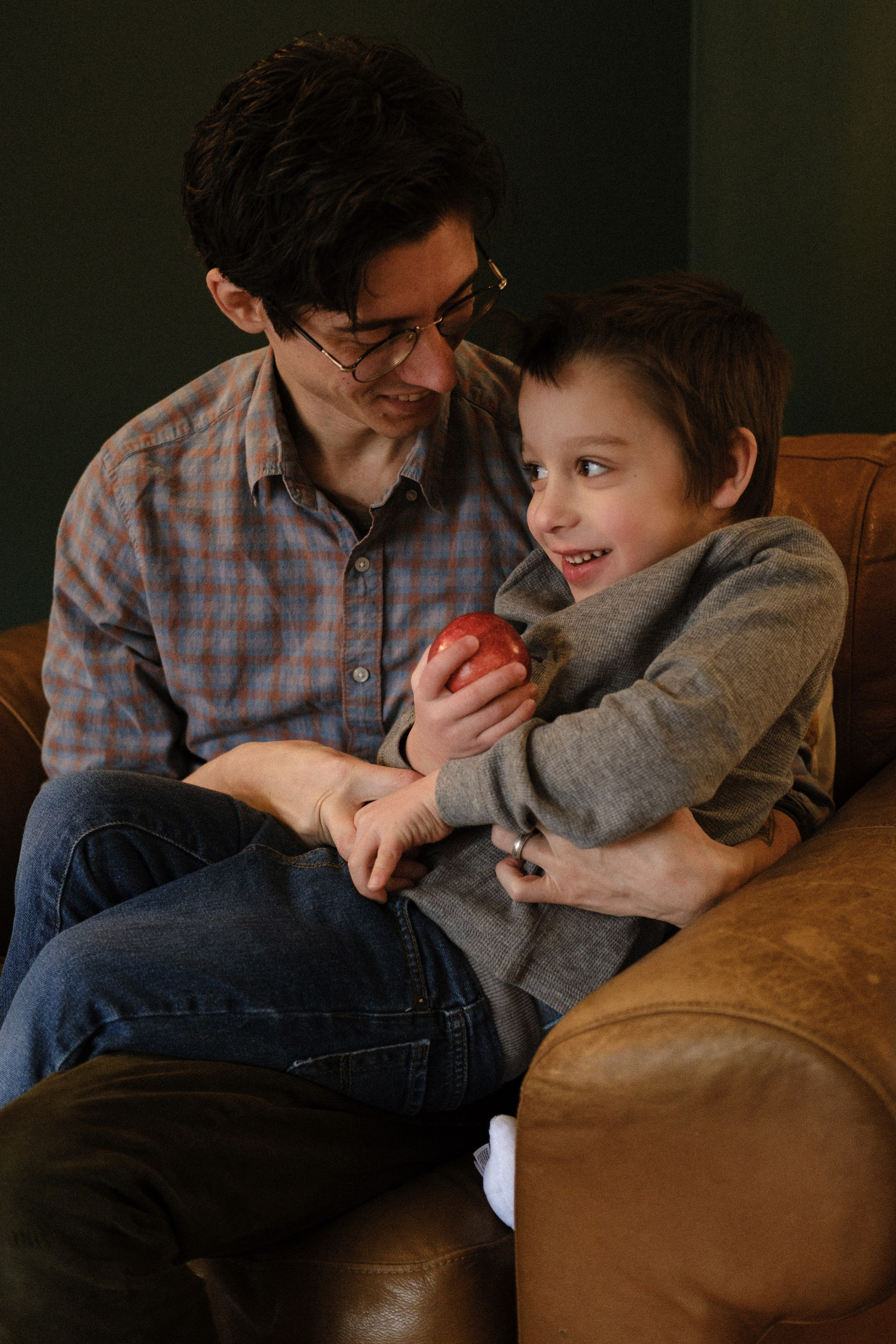 Family Photography Portfolio | Artistic & Documentary Family Sessions in Richmond, VA. Family Photographer Anna Dobrovolskaia | Richmond, VA