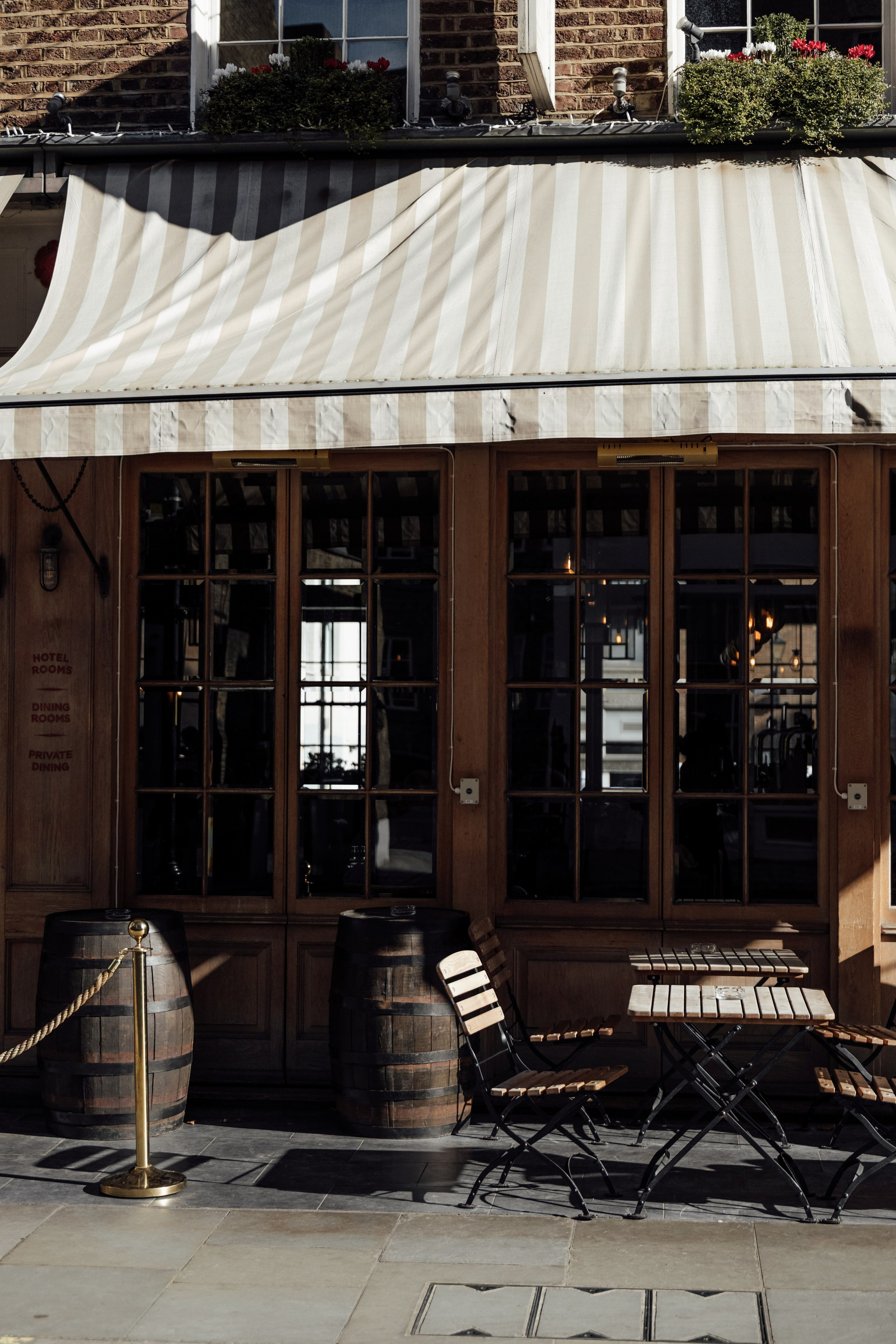 Sara & Angus — Old Marylebone Town Hall, London. Timeless Wedding & Event Photography — based London, working across Europe