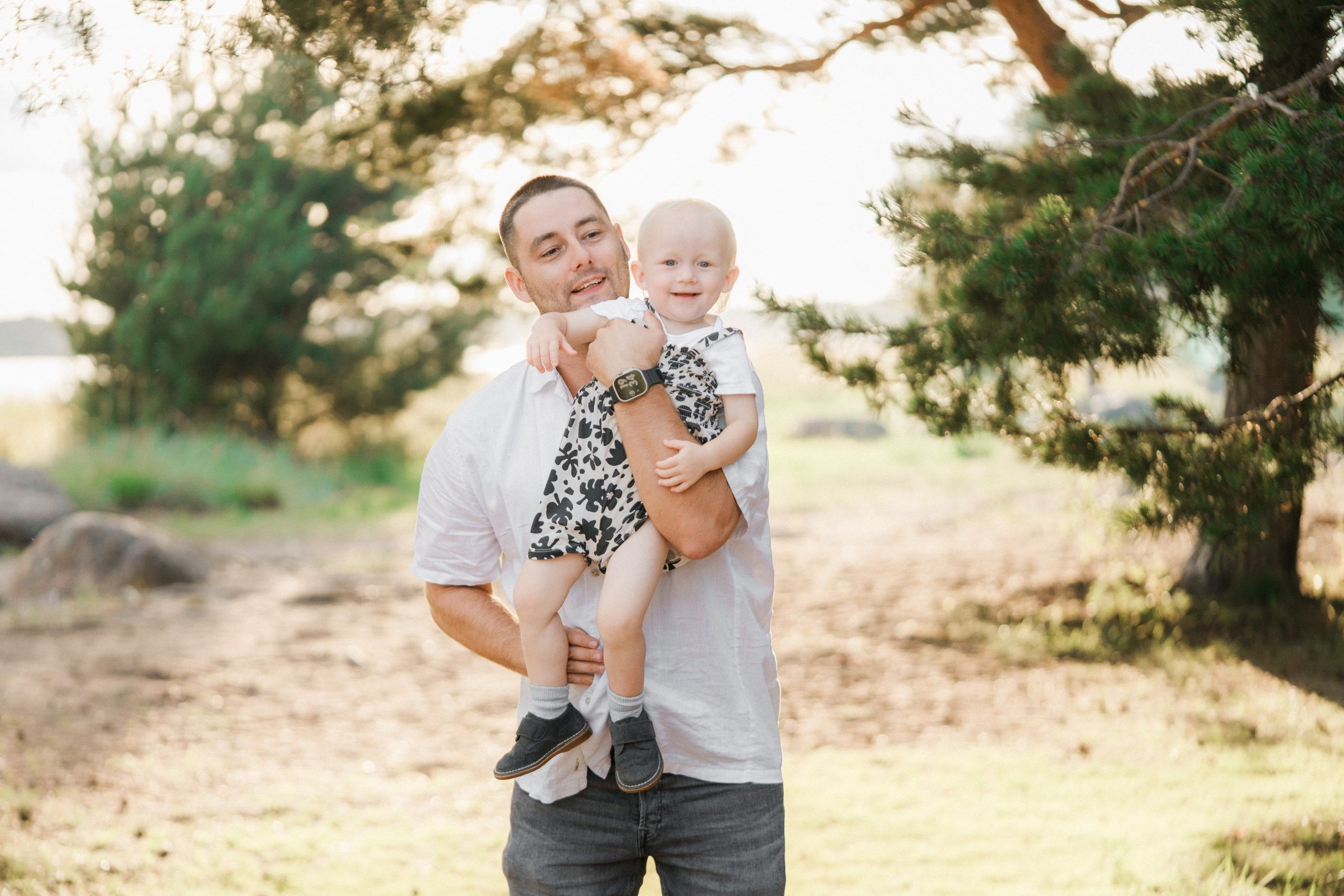 Perhekuvaus meren rannalla | Helsinki