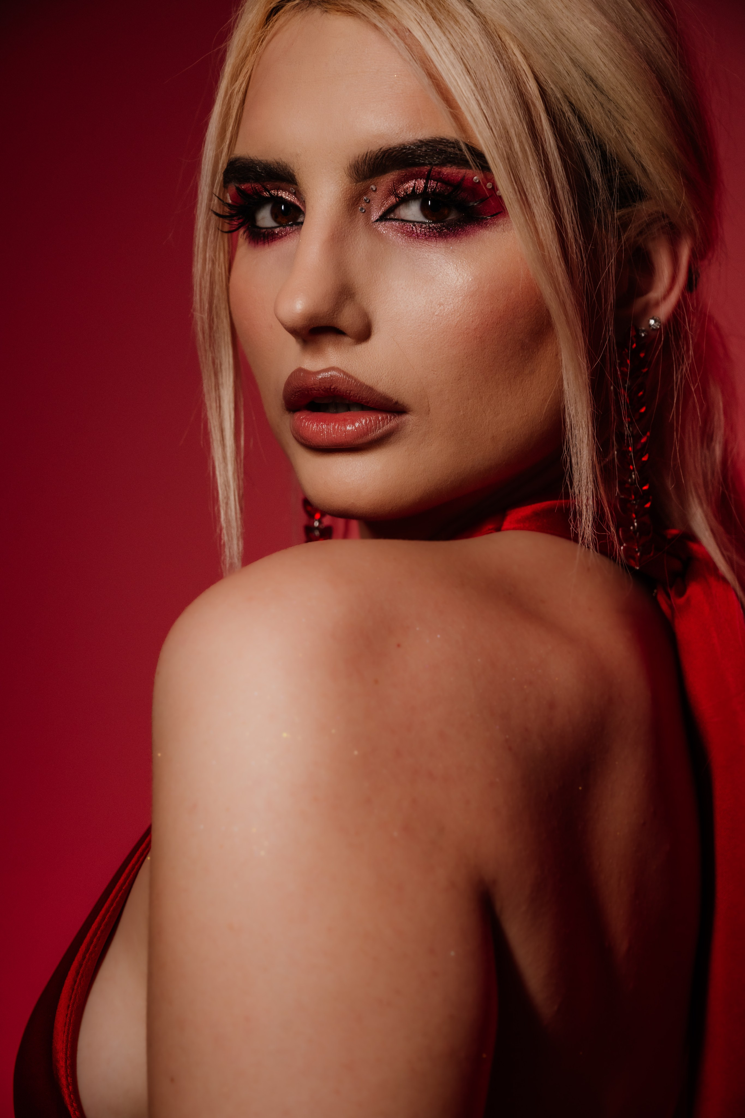 Photographie de portrait en studio. Photographe de mariage région de Liège Stefan Bogdan