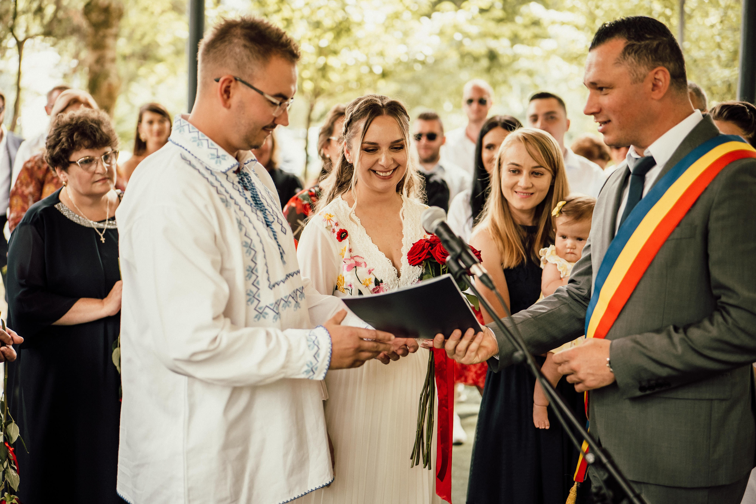 Fotografii Stare Civila Cluj-Napoca. Horatiu Fat: Fotograf si Videograf Profesionist Nunta Cluj-Napoca