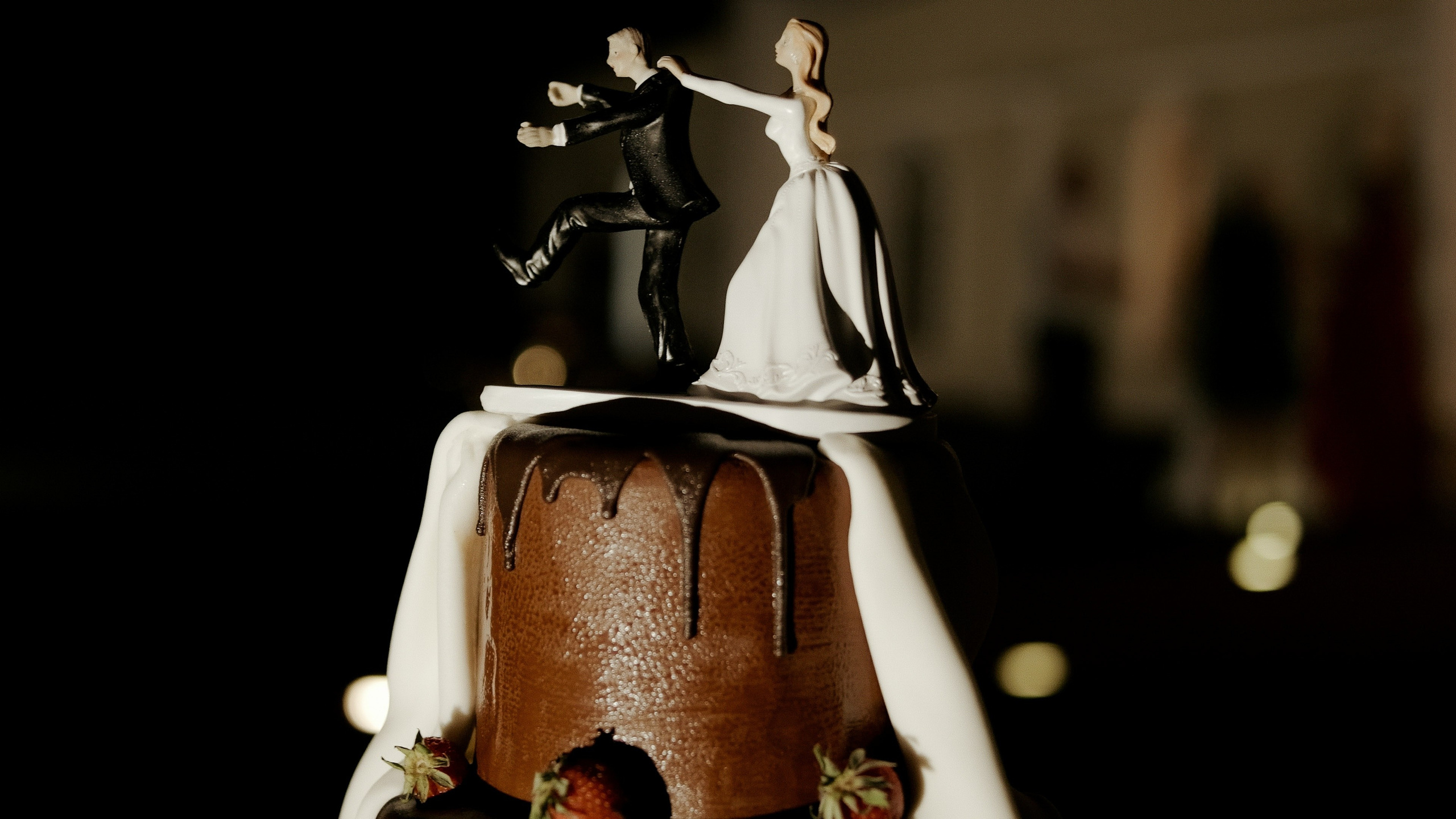 Videograf profesionist nună la Domeniile Martinutzi Alba Iulia. Horatiu Fat: Fotograf si Videograf Profesionist Nunta Cluj-Napoca