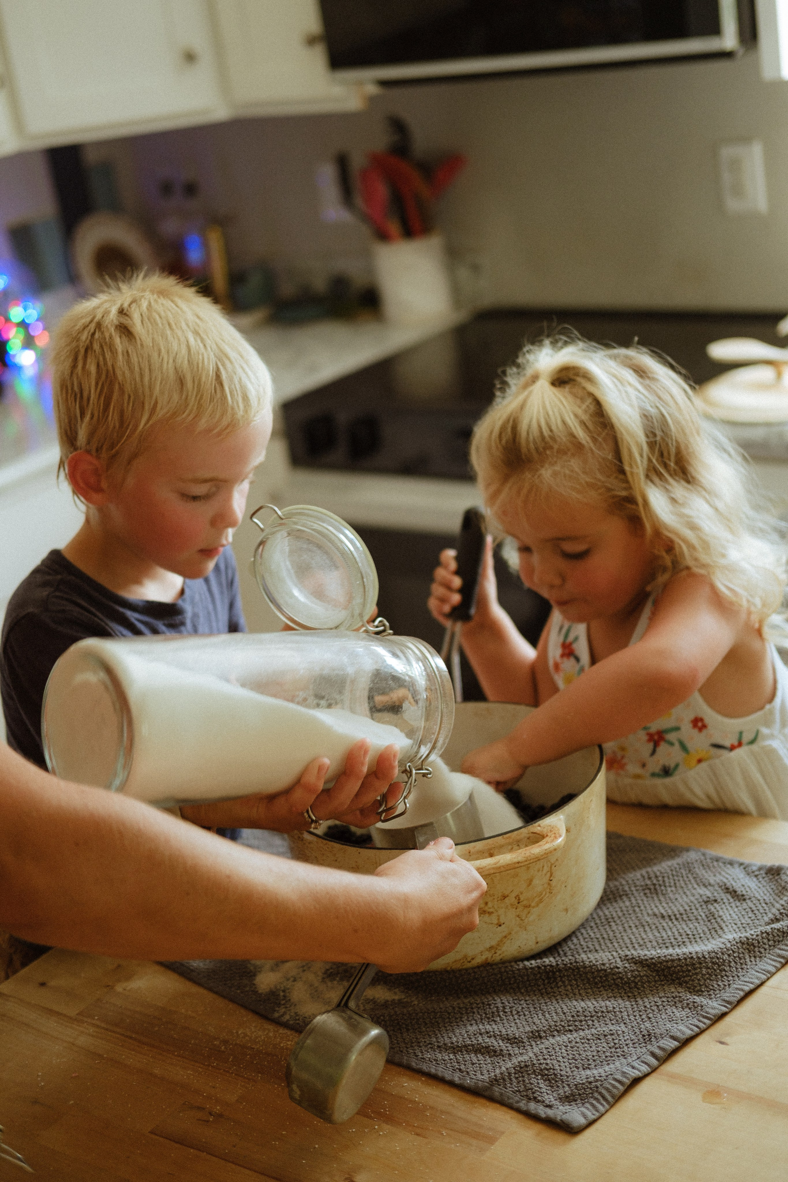 What Is a Family Day Photo Session and Why You Need One. Family Photographer Anna Dobrovolskaia | Richmond, VA